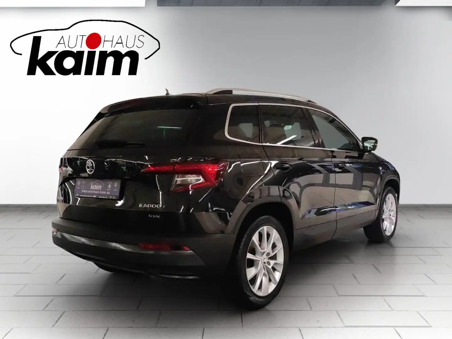 Skoda Karoq 2.0 TDI  Style 4x4 DSG Schwarz - 2