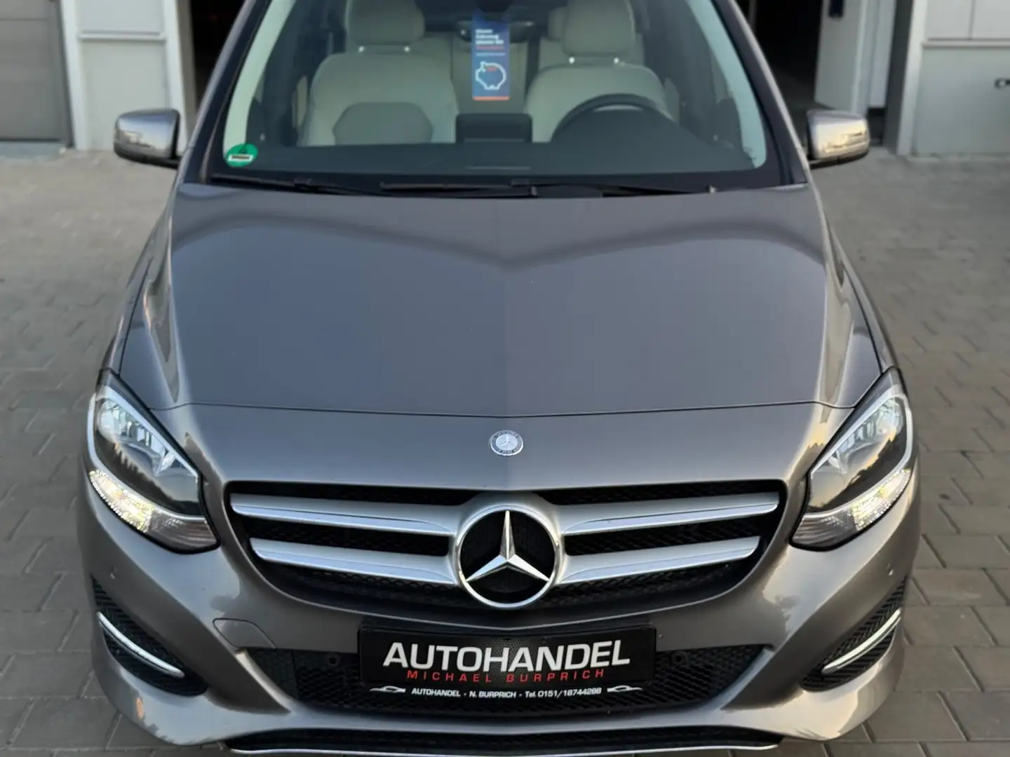 Mercedes-Benz B 180 *Business*PDC*NAVI*TEMP*SHZ* Grijs - 2