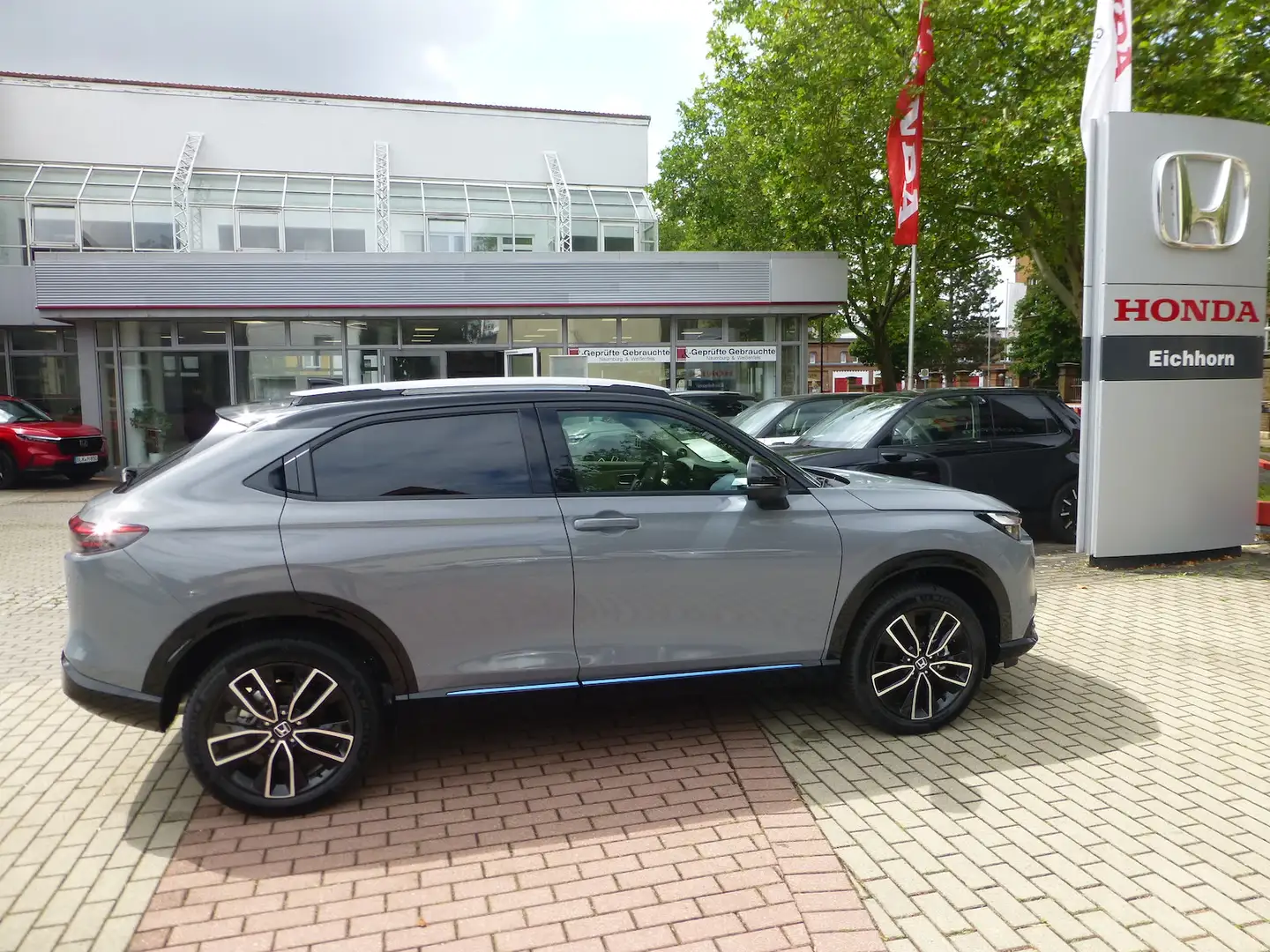 Honda HR-V e:HEV 1,5 i-MMD Hybrid Advance Style Mj.25 Grau - 1