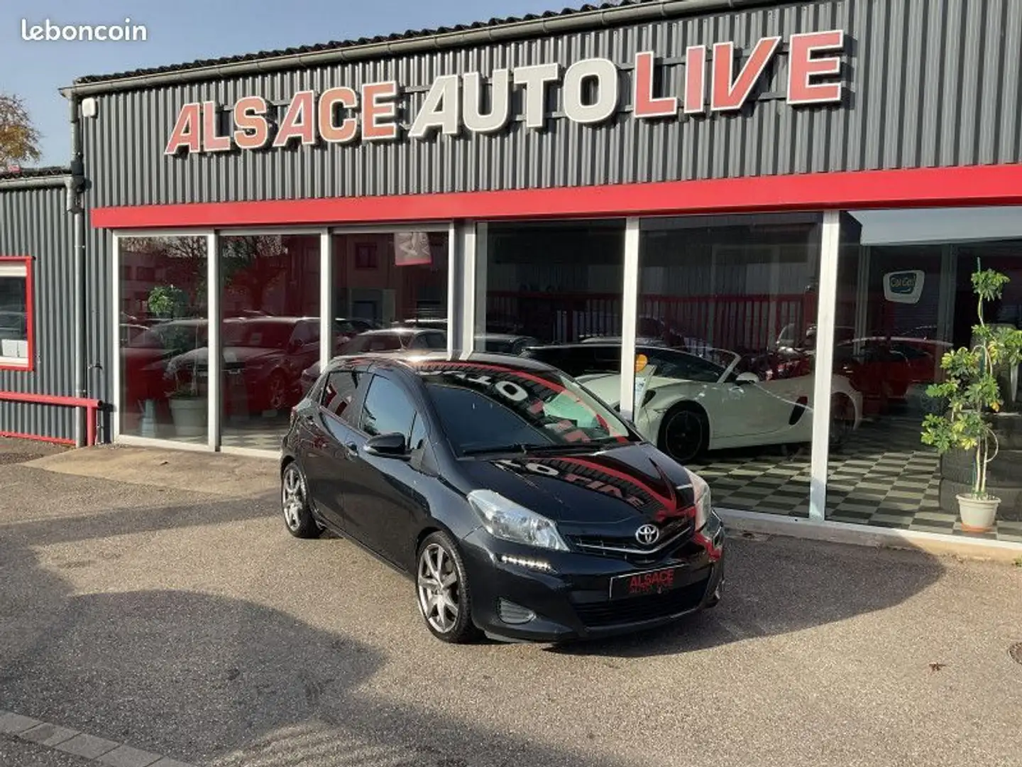 Toyota Yaris 100 VVT-I MILLENIUM 5P Noir - 1