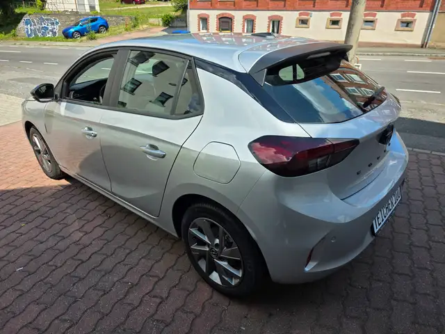 Opel Corsa view 7
