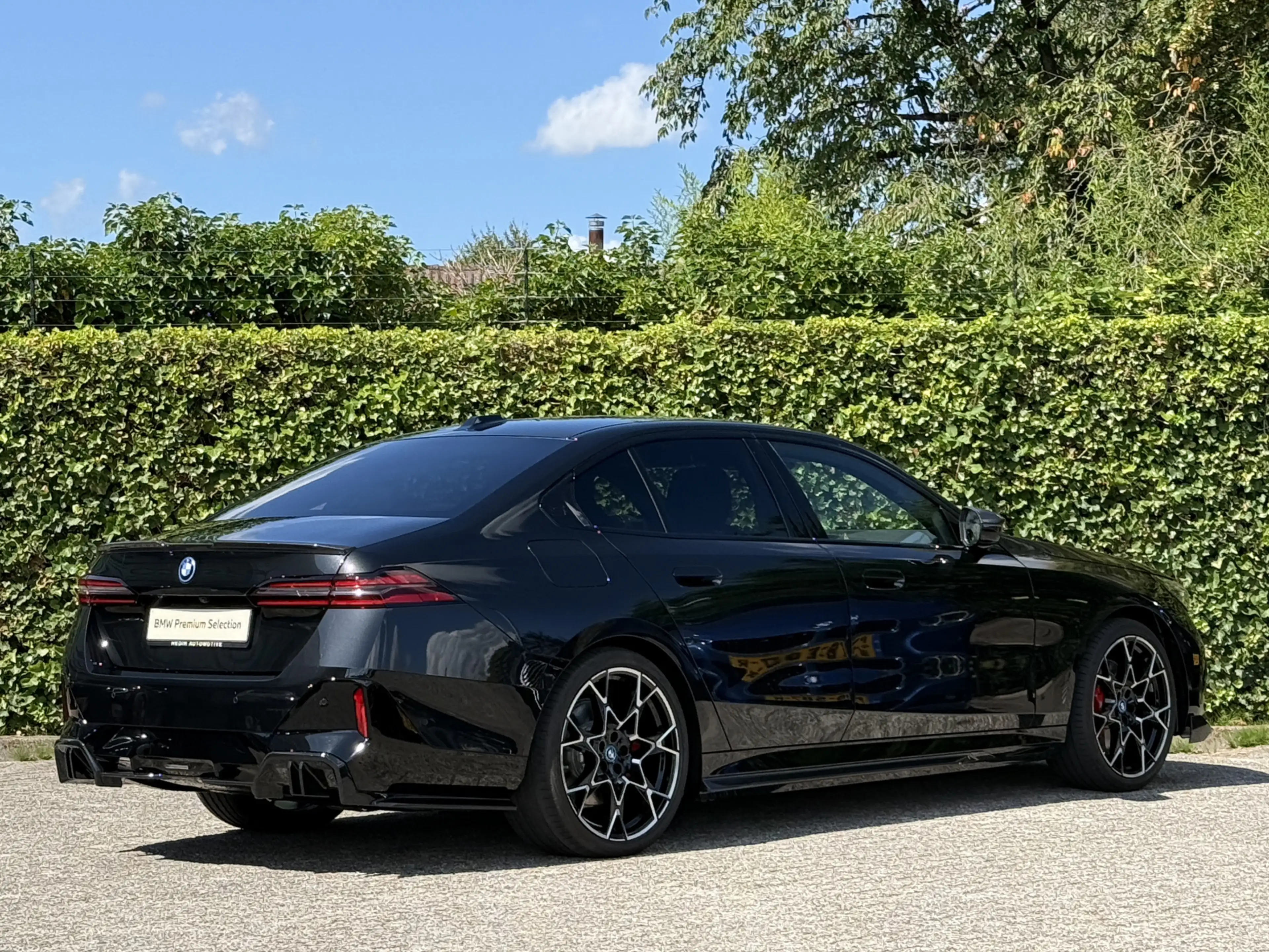 BMW i5 eDrive40 | M-Sport Pro | M-Perf. Parts | 21" | Sto — photo 3