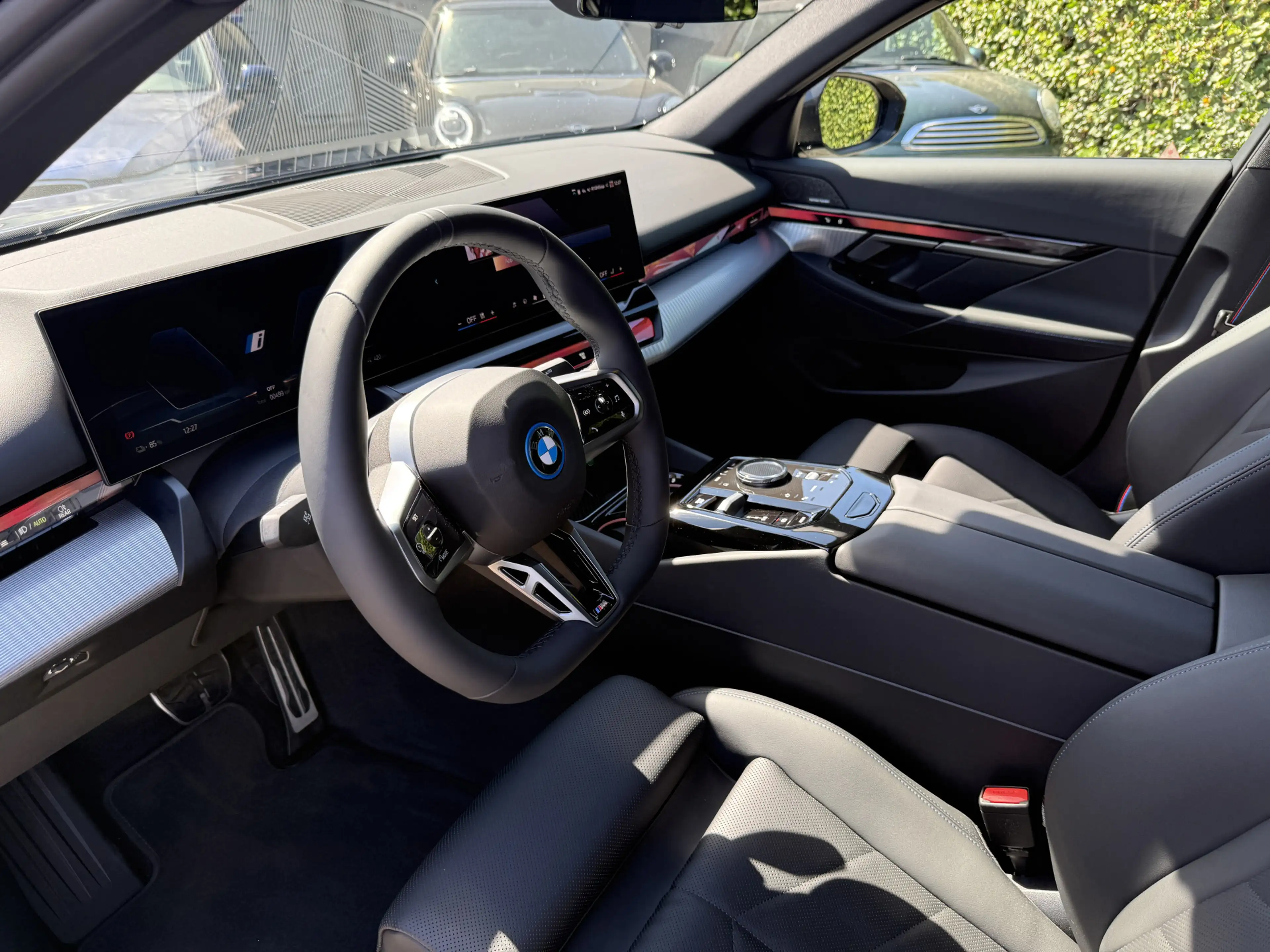 BMW i5 eDrive40 | M-Sport Pro | M-Perf. Parts | 21" | Sto — photo 15