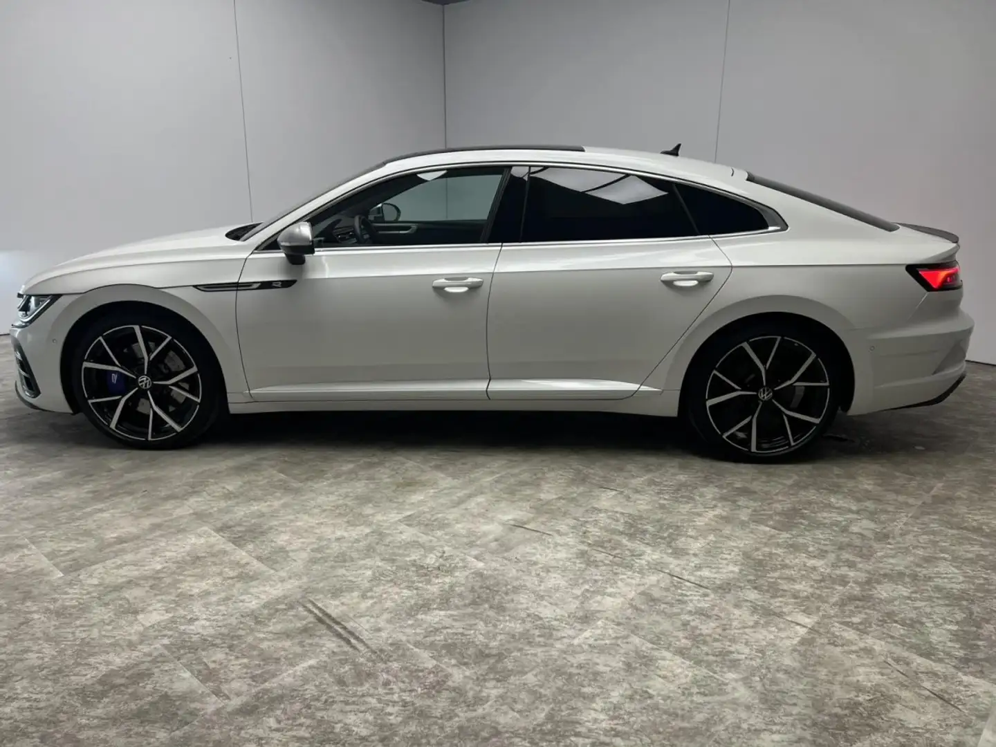 Volkswagen Arteon R 2.0 TSI DSG 4Motion Klima Navi Leder Weiß - 2
