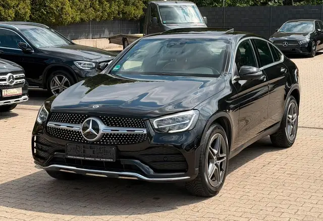 Mercedes-Benz GLC 200 GLC200d Coupe AMG LINE 9G TR 4M