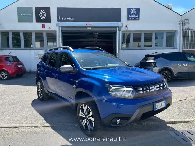 2023 Dacia Duster in Blue for sale