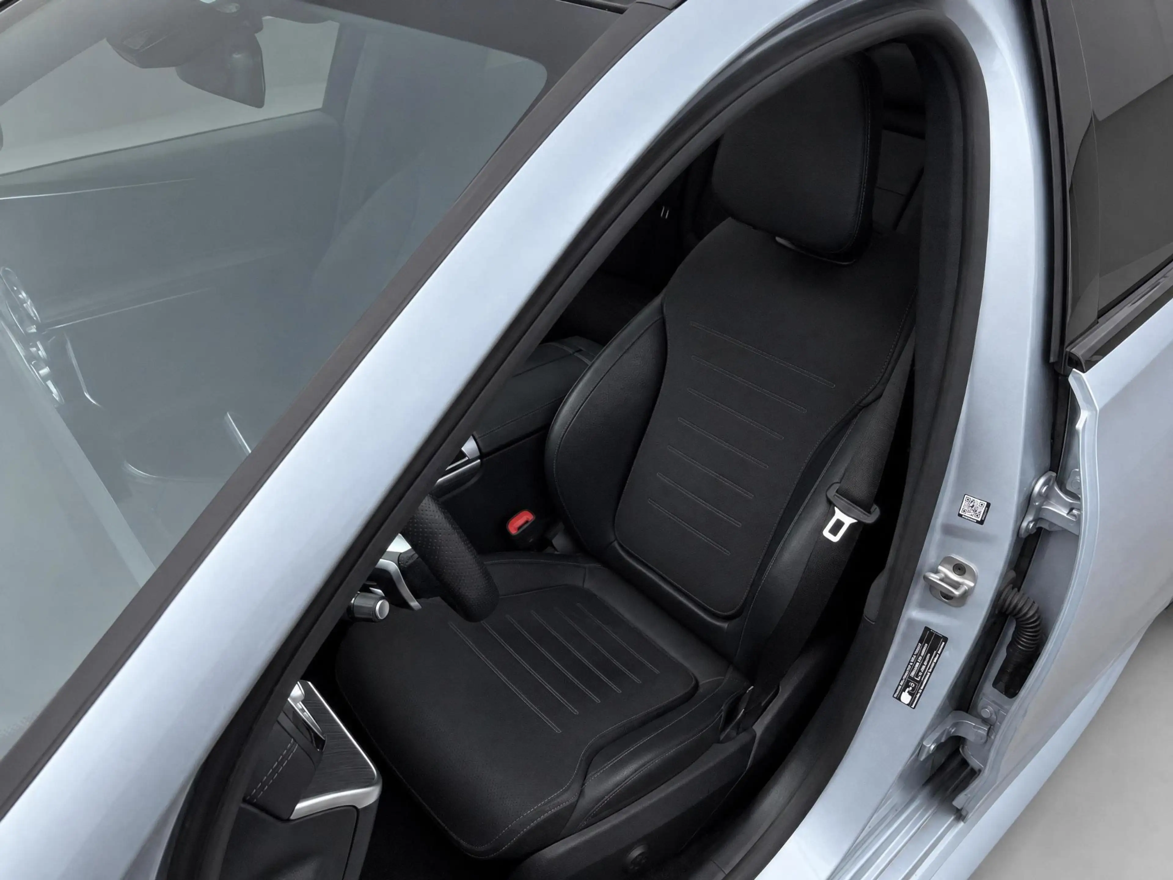 Mercedes-Benz C 300 Estate e AMG Line | Panoramadak | Trekhaak | — photo 7