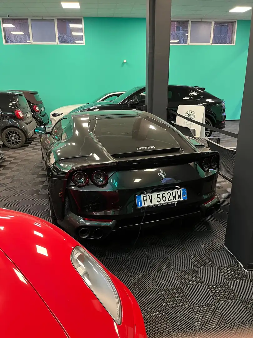 Ferrari 812 Superfast 6.5 dct - 1