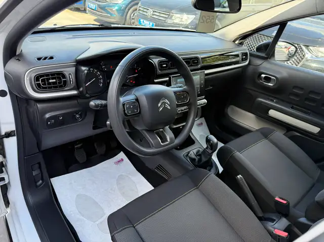 Citroen C3 view 13