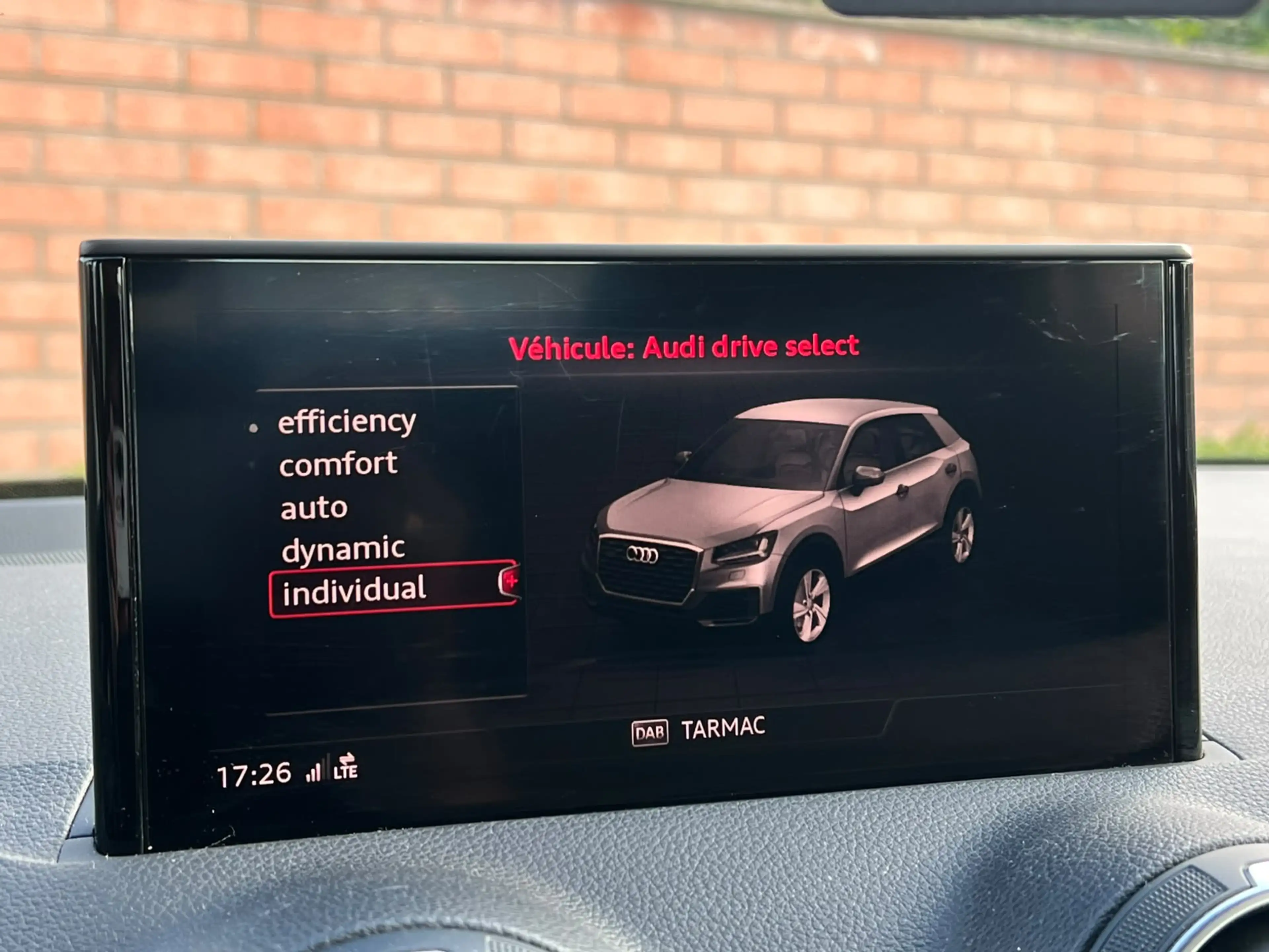 Audi Q2 12/2021 - AUTOMATIQUE - CARPLAY - SPORT — photo 15