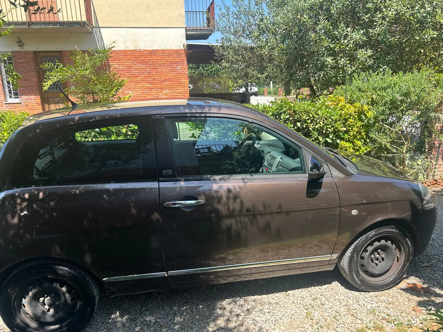 Lancia Ypsilon Ypsilon 1.2 8v Diva 69cv Marrón - 1