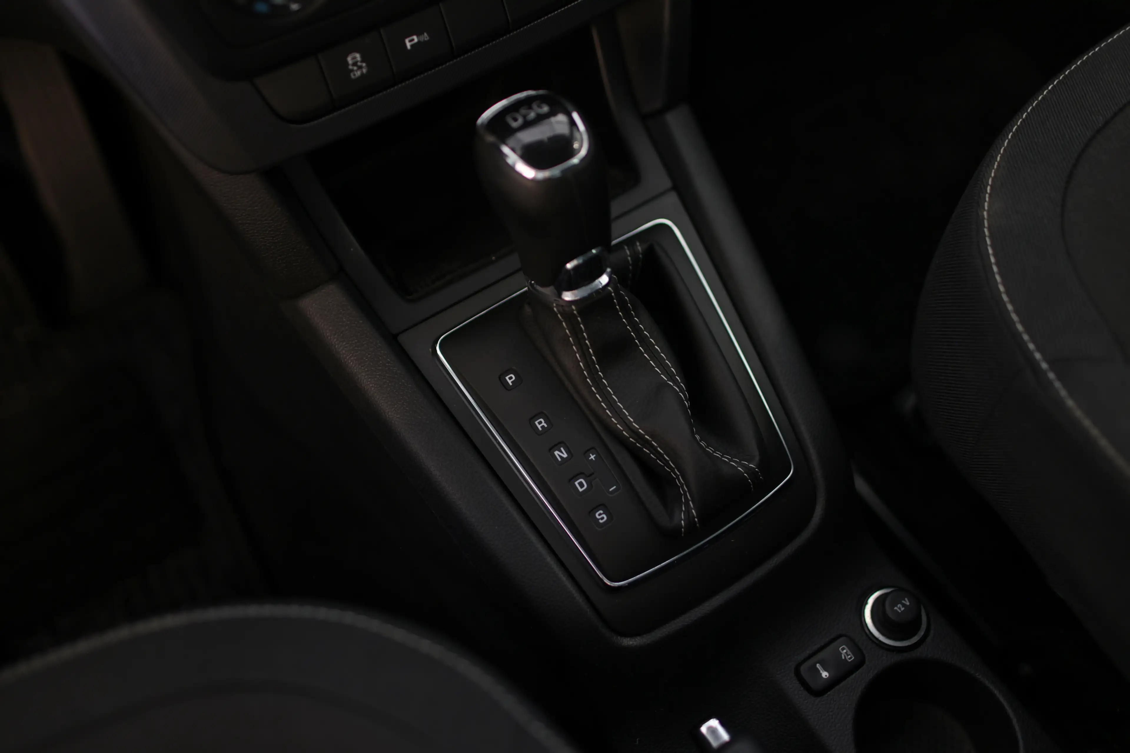 Skoda Yeti 1,4 TSI ADVENTURE BI-XENON   SITZHEIZUNG — photo 14
