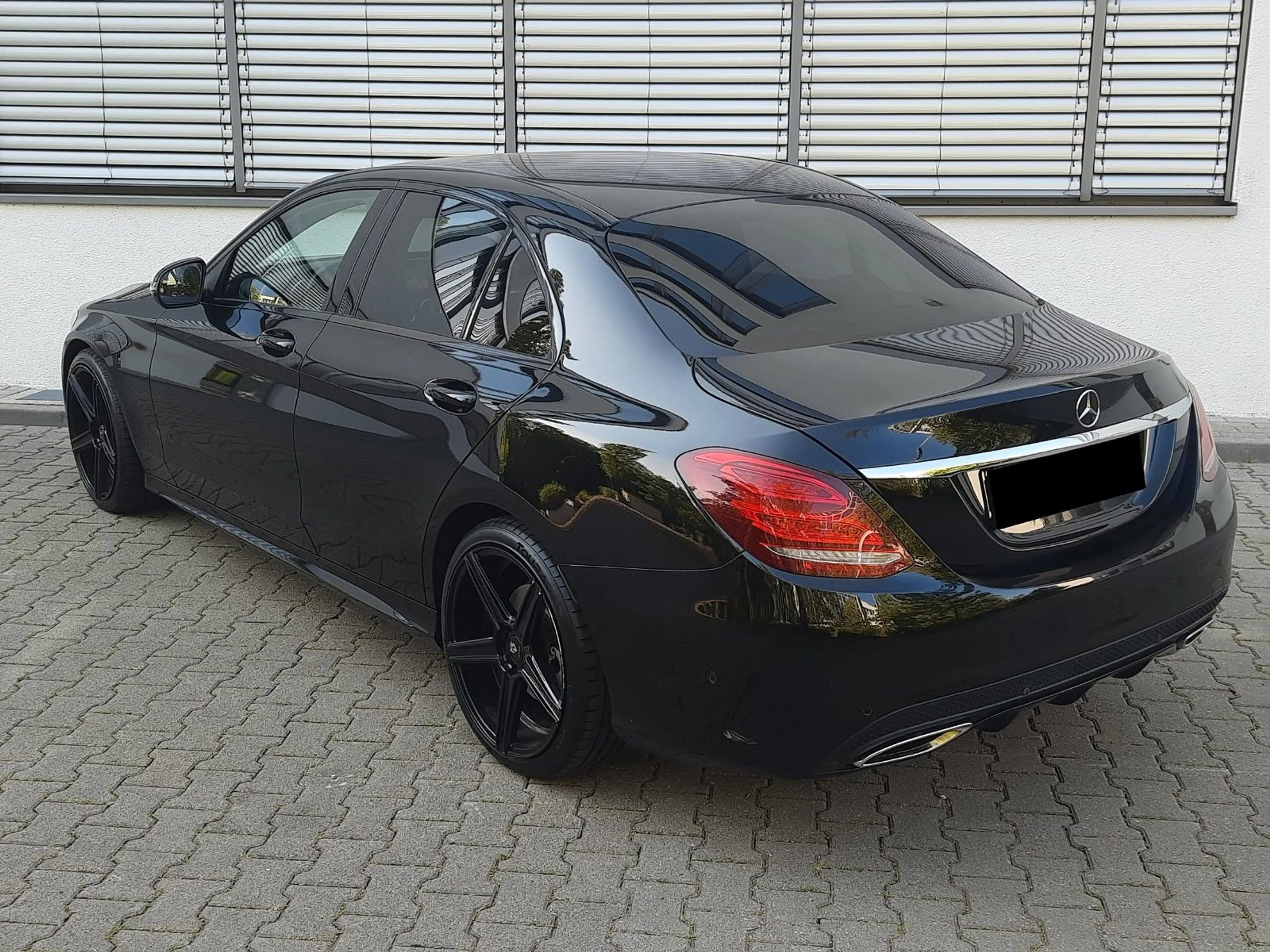 Mercedes-Benz C 250 Limo/3xAMG-Line/LED/Kam/Burm/19" — photo 8