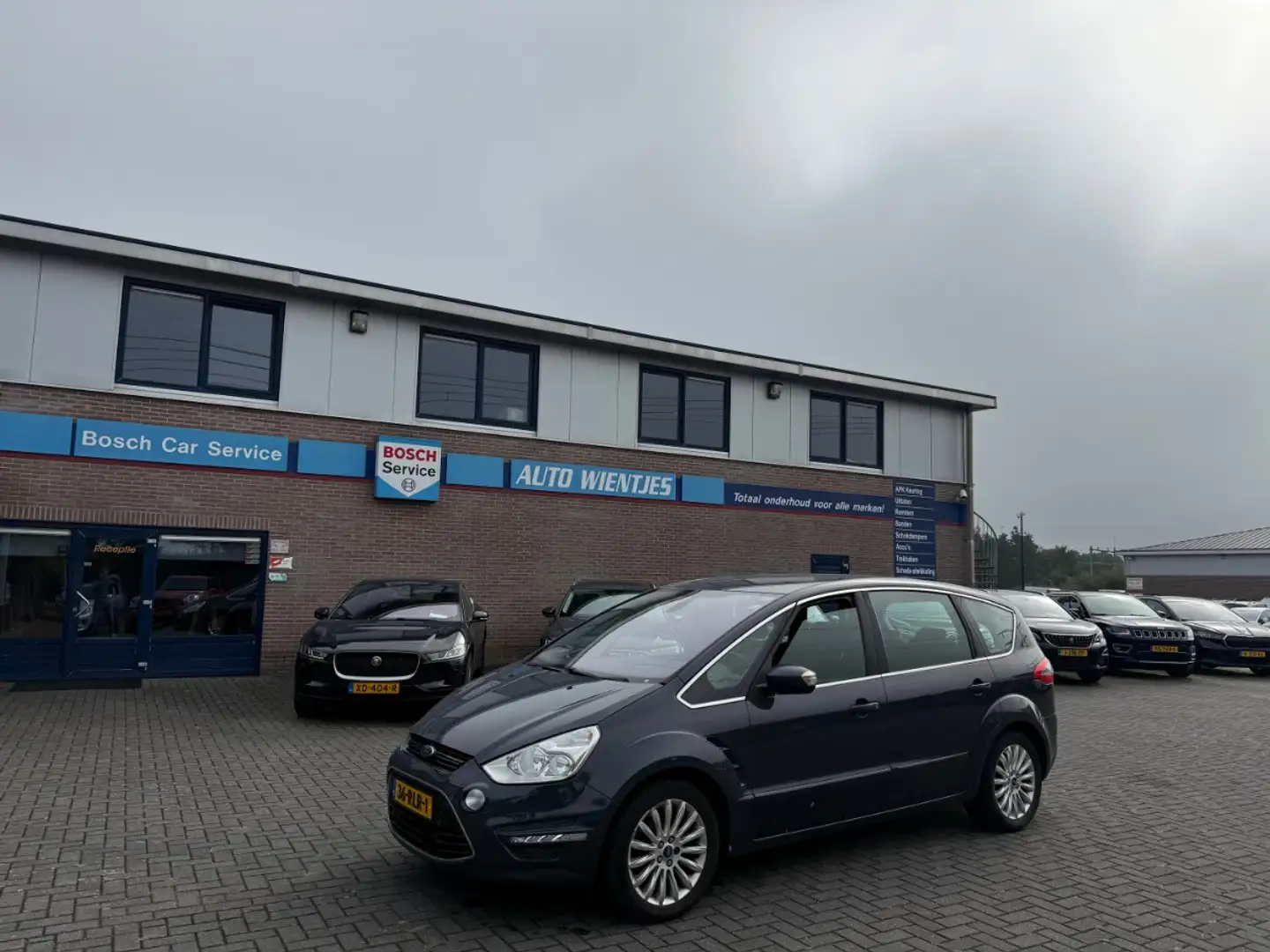 Ford S-Max 1.6 EcoBoost 118kw | Titanium | Airco-Ecc | Navi Grijs - 2