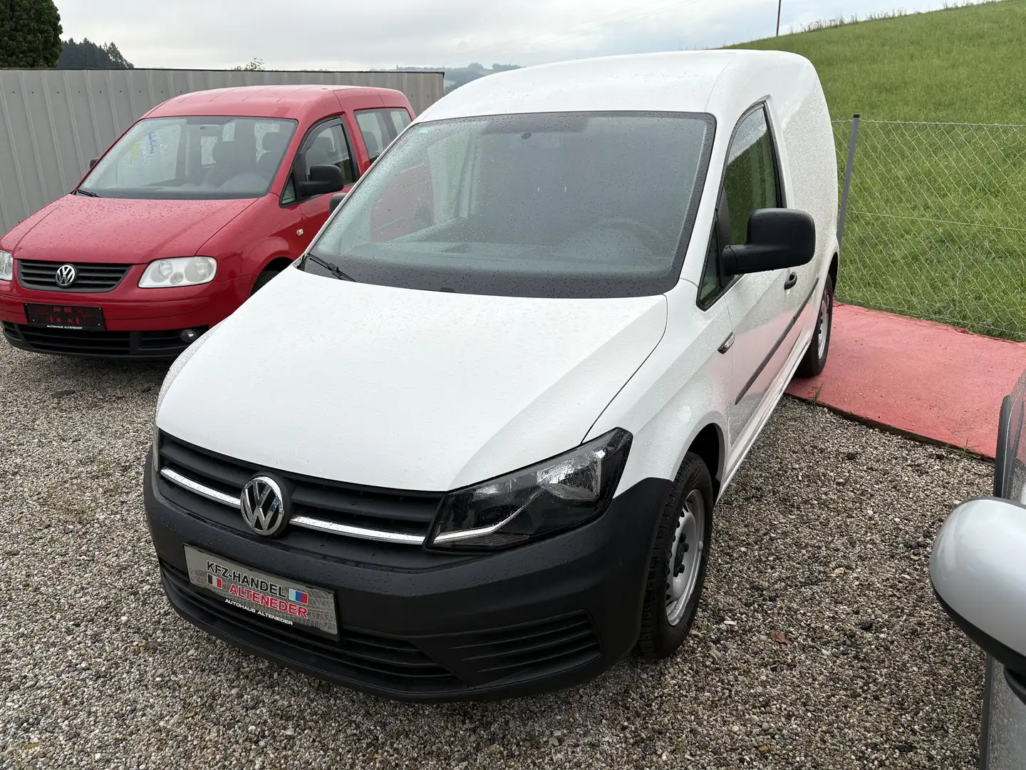 Volkswagen Caddy Kastenwagen 2,0 TDI *1.BESITZ*PICKERL NEU*KLIMA* Weiß - 2