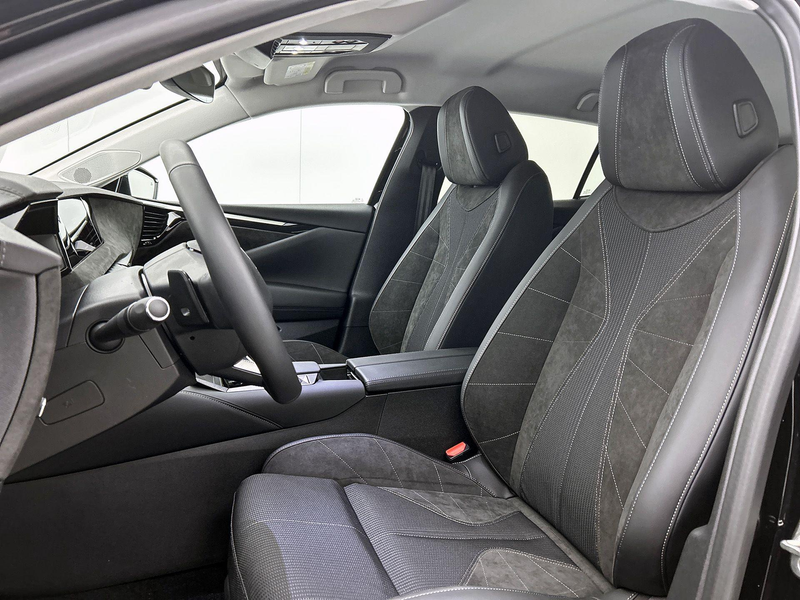DS Automobiles DS 4 No E-Tense Etoile Absolute Comfort Tech Pack 58.3 — photo 9