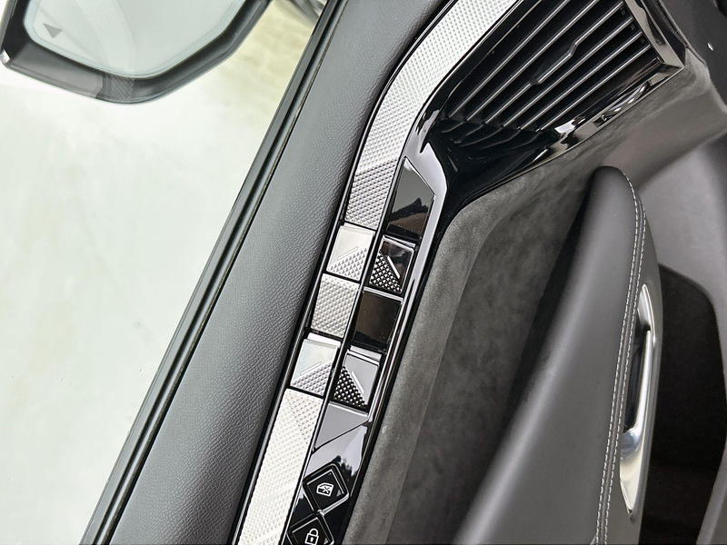 DS Automobiles DS 4 No E-Tense Etoile Absolute Comfort Tech Pack 58.3 — photo 15