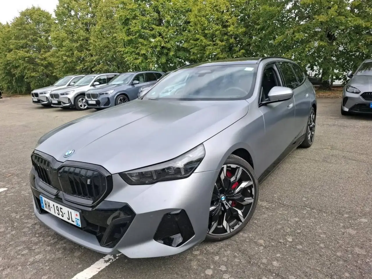 BMW i5