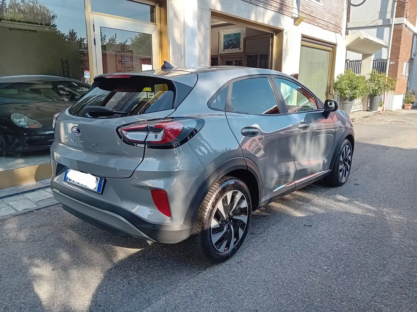 Ford Puma 1.0 ecoboost  Titanium 125 cv Grau - 2