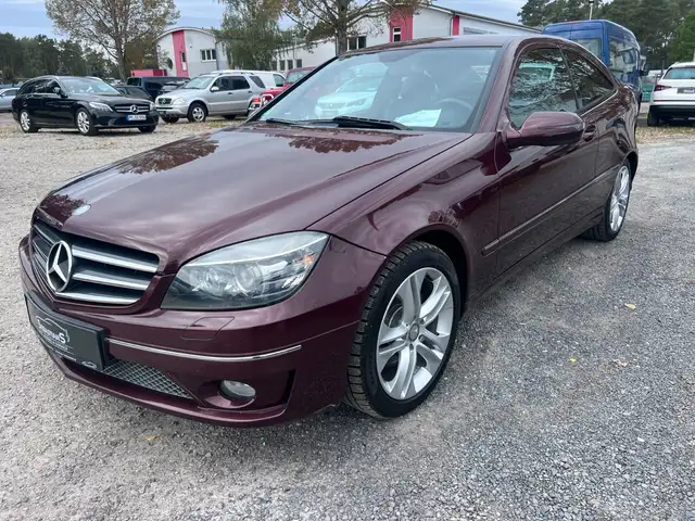 2009 Mercedes-Benz CLC in Red for sale