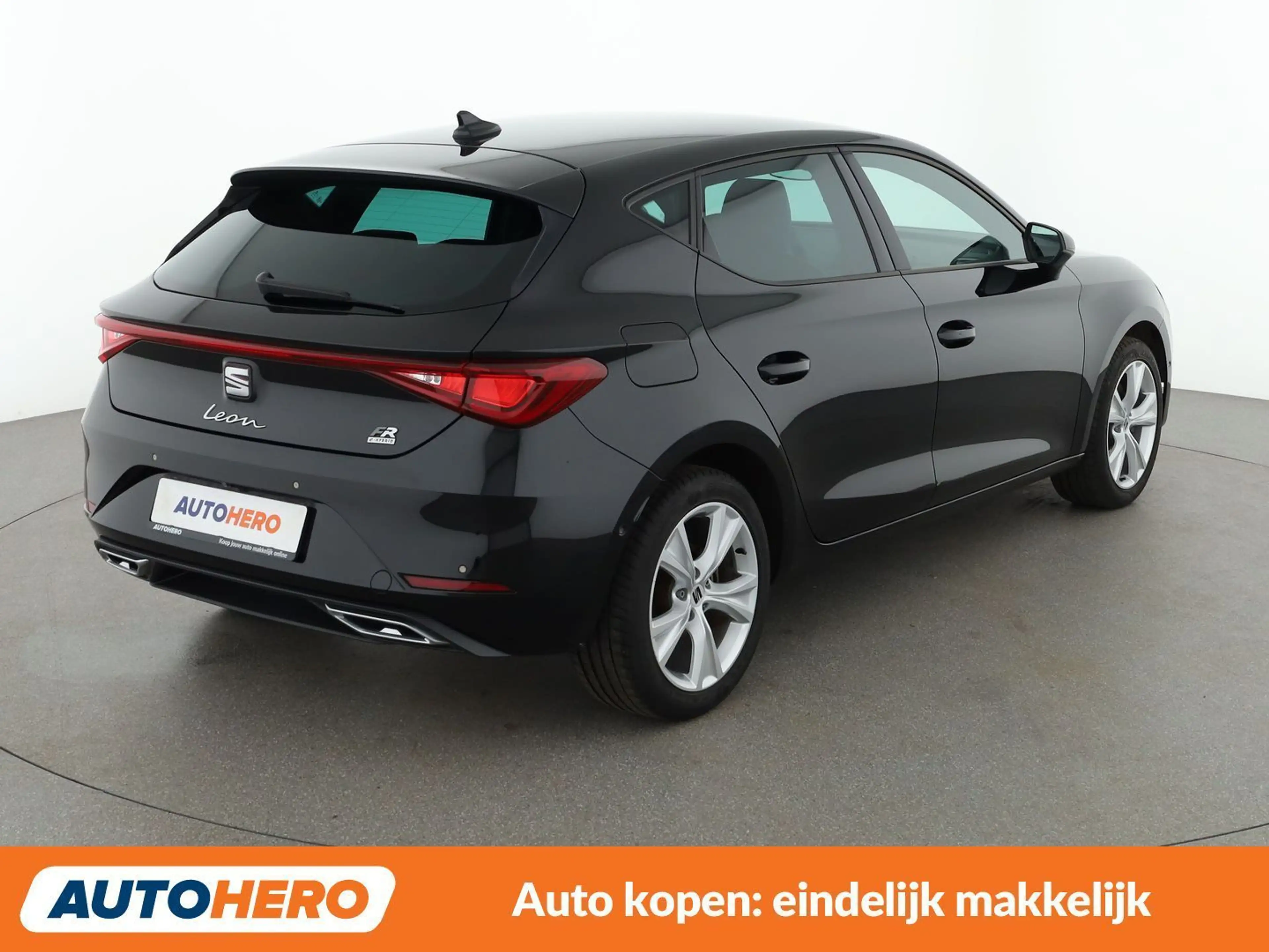 SEAT Leon e-Hybrid 1.4 TSI e-HYBRID FR — photo 6