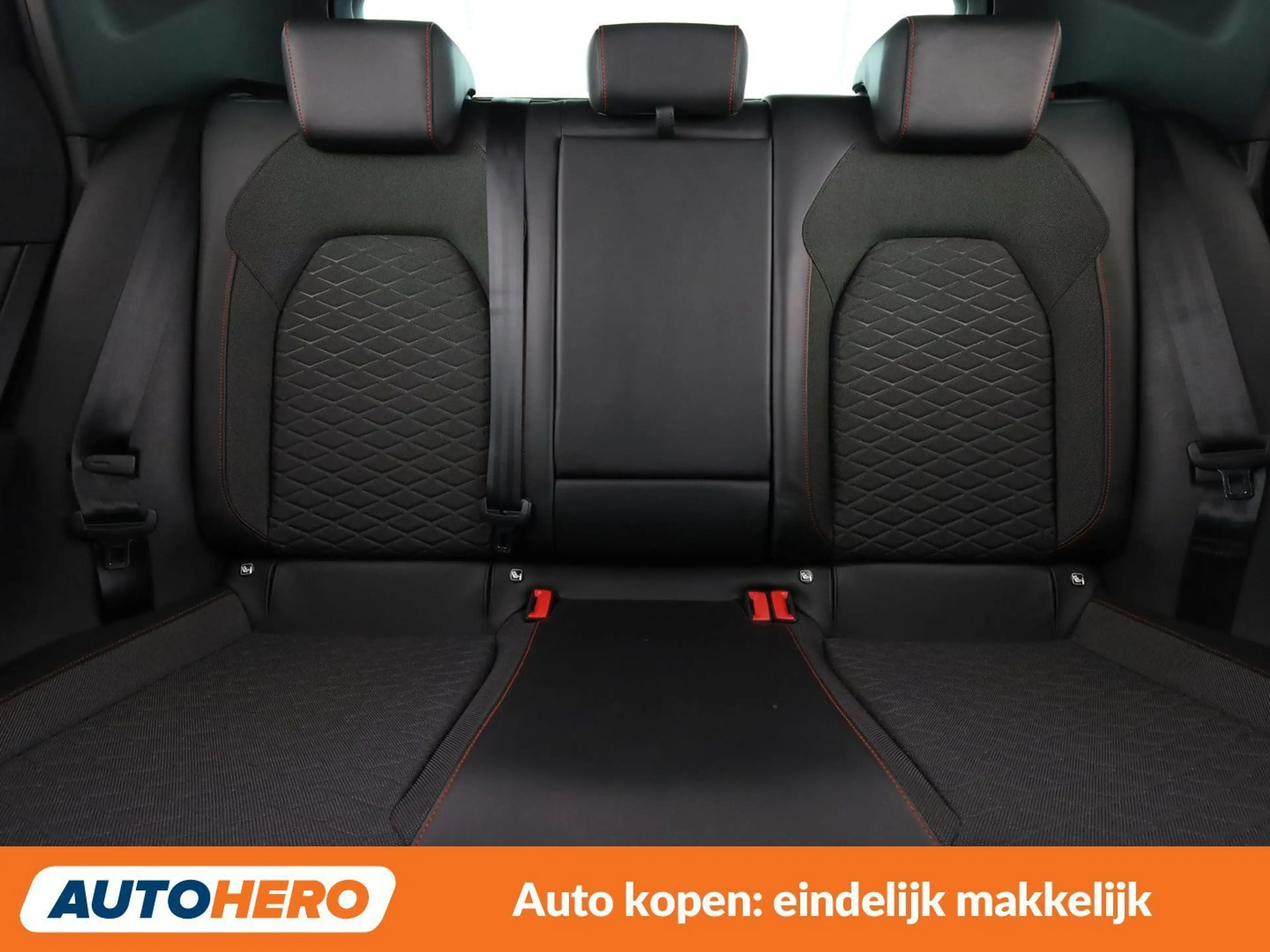 SEAT Leon e-Hybrid 1.4 TSI e-HYBRID FR — photo 15