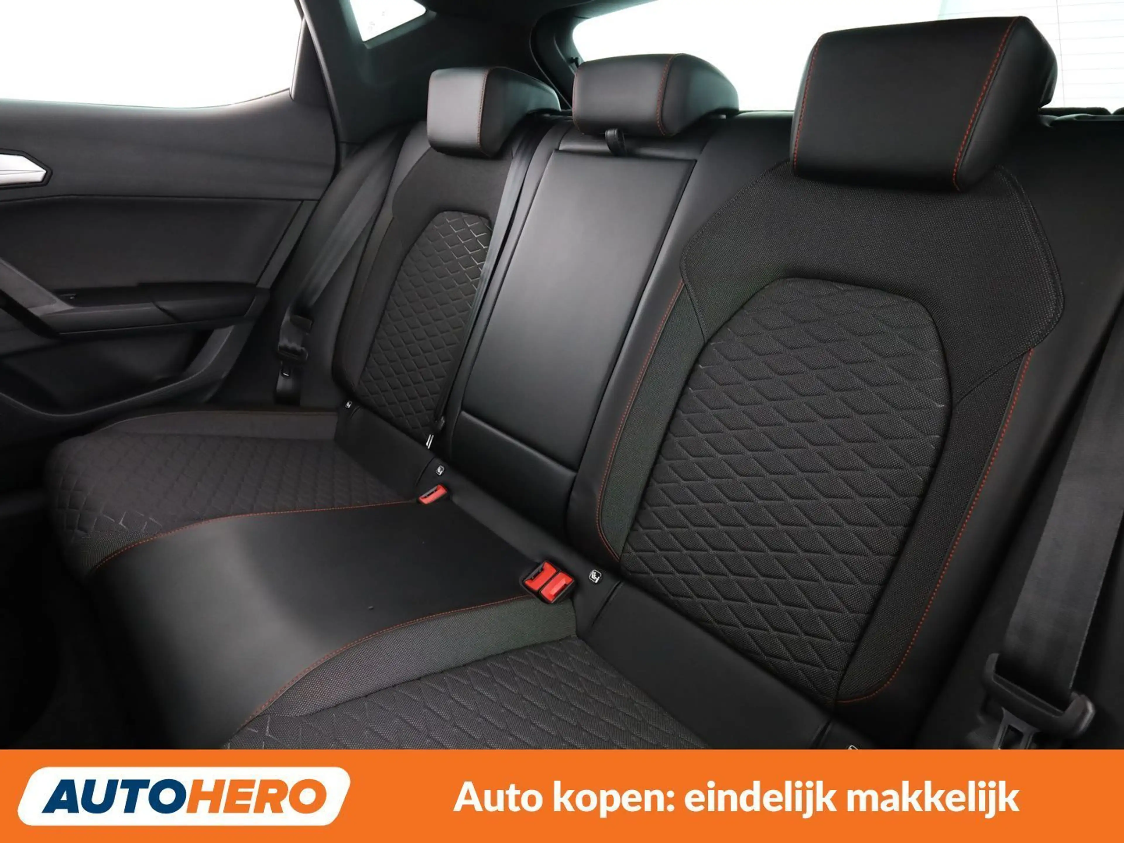 SEAT Leon e-Hybrid 1.4 TSI e-HYBRID FR — photo 14