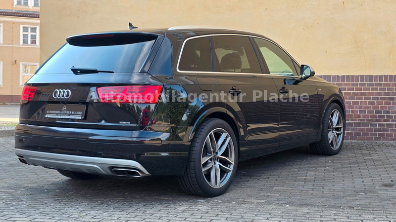 Audi Q7 3.0 quattro *S-Line Plus/Allradlekung/Memory* — photo 5
