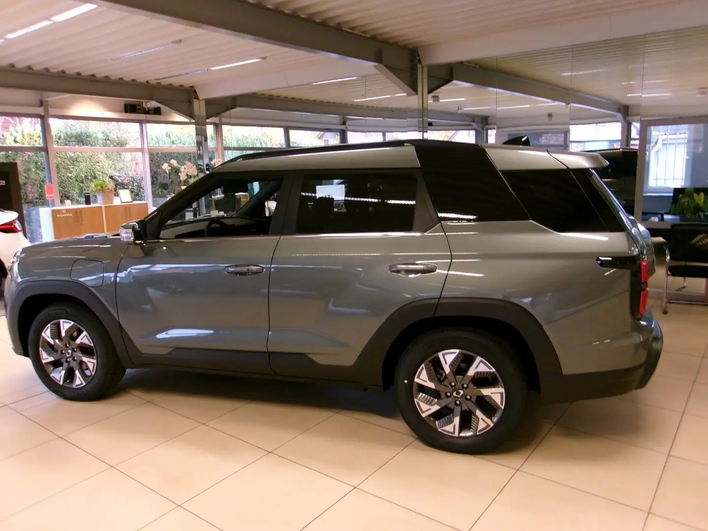 KGM Torres EVX EV 152 Bliss Grün - 2