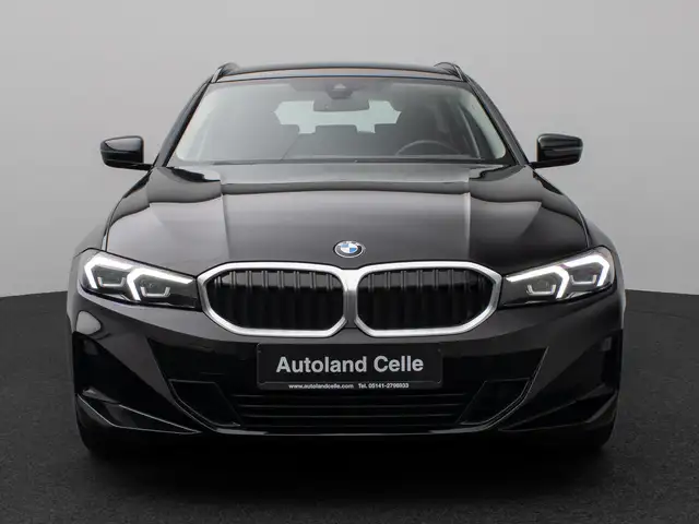 BMW 3 Series view 2