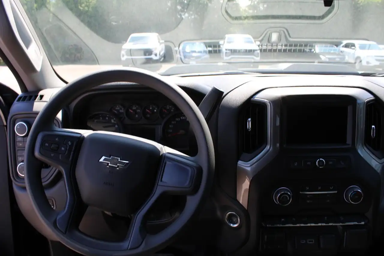 Chevrolet Silverado 1500 снимка Chevrolet Silverado 1500