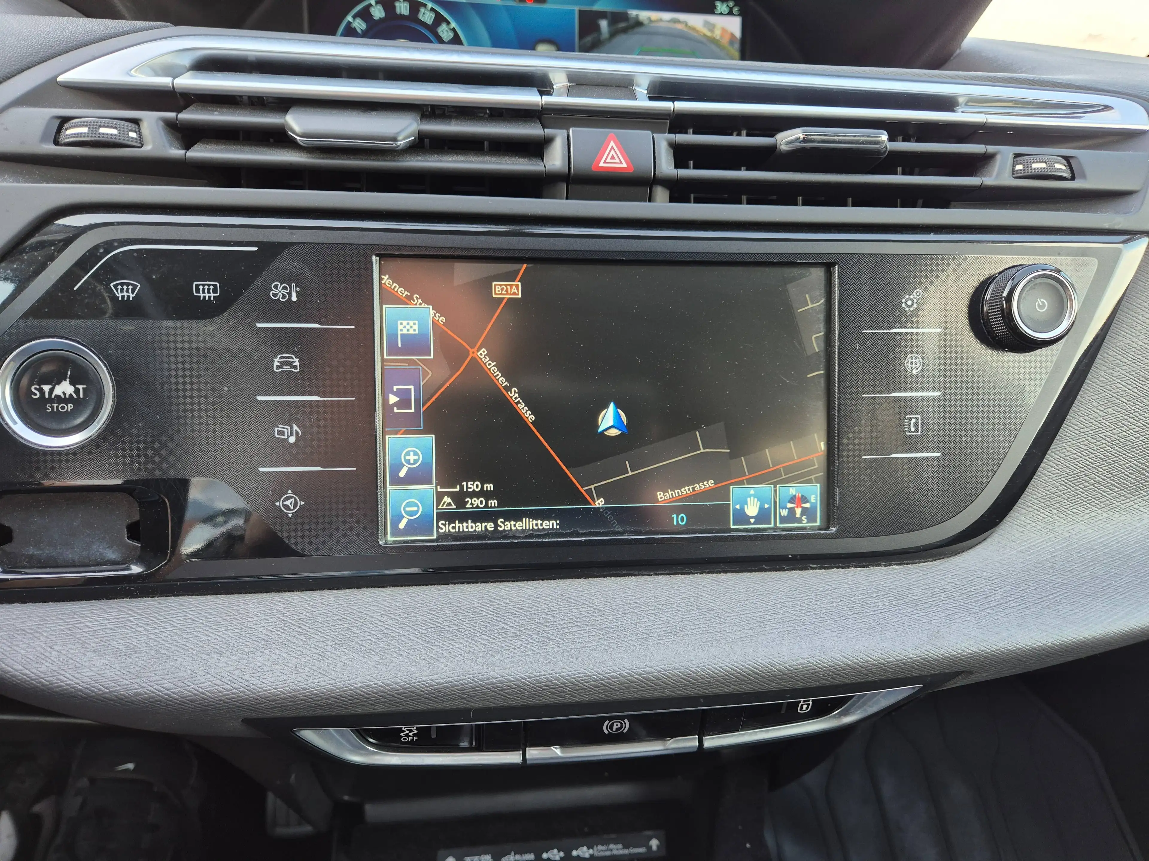 Citroen C4 Picasso Selection — photo 15