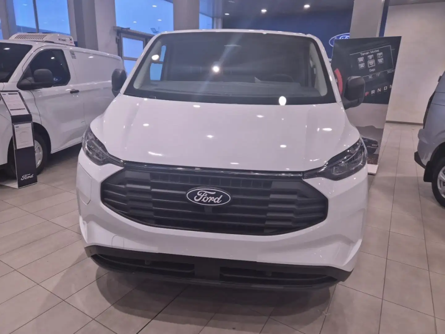 Ford Transit Courier Van 2.5 Duratec PHEV 171kW 320 L1 Blanco - 2