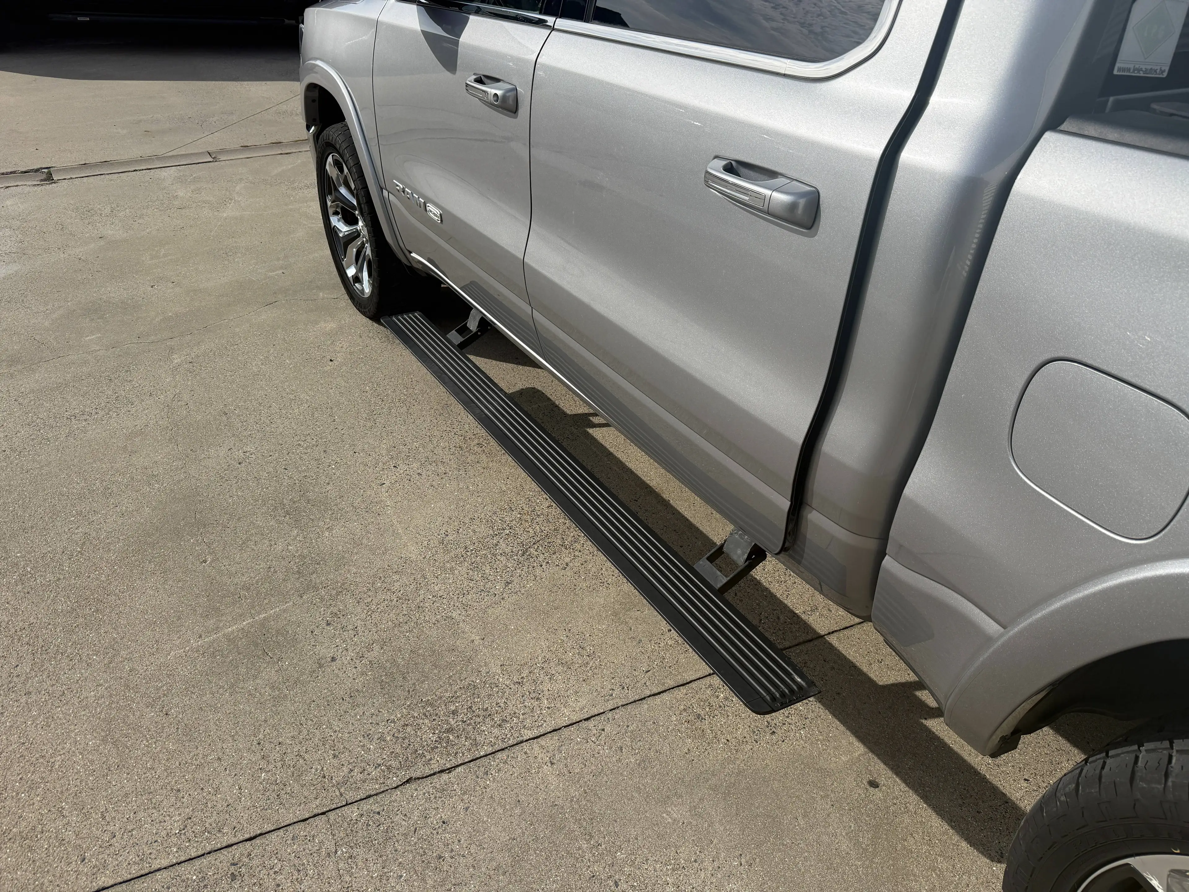 Dodge RAM LIMITED / LONGHORN / V8 5.7 / PANO / LUCHTVERING / LPG / BTW — photo 15