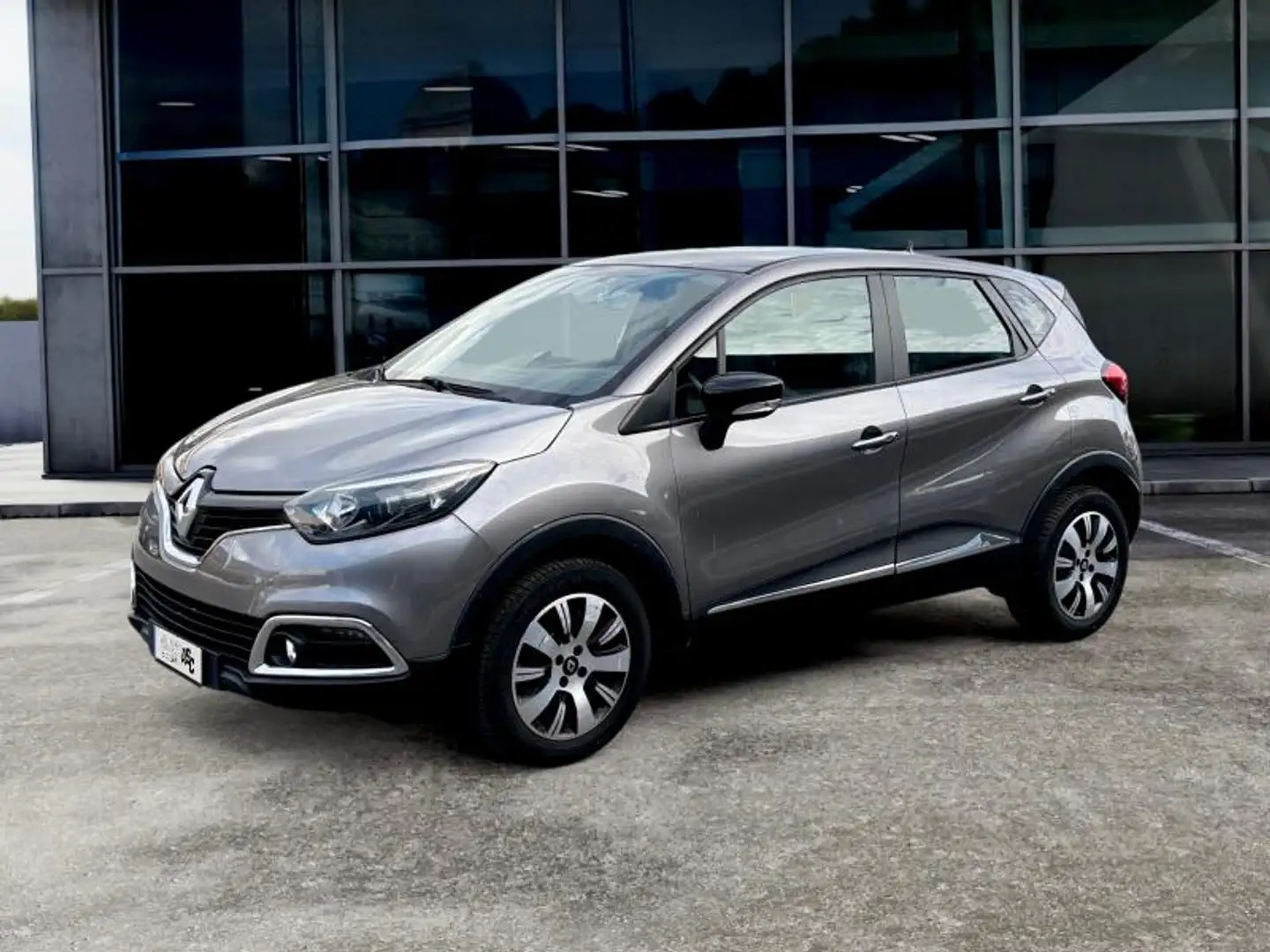 Renault Captur 1.5 dci 90cv ADATTA NEOPATENTATIE6 Grau - 1