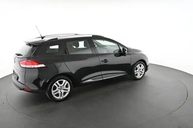Renault Clio view 4