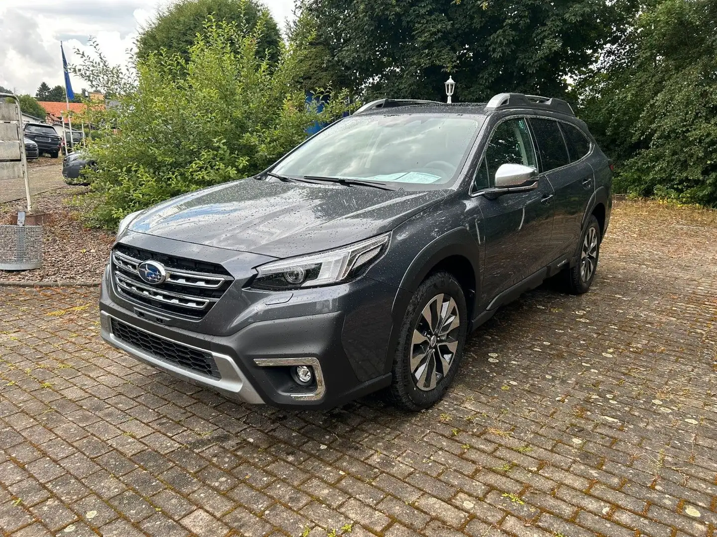 Subaru OUTBACK 2.5i Platinum Lineartronic Modell 2025 Grau - 1