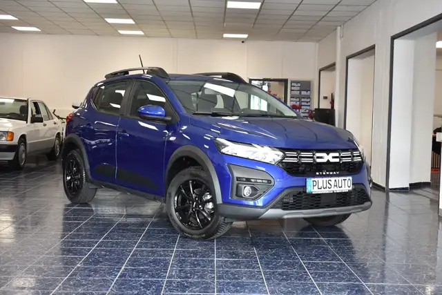 Dacia Sandero Stepway Autom Sitzheiz Temp PDC 1 Hand