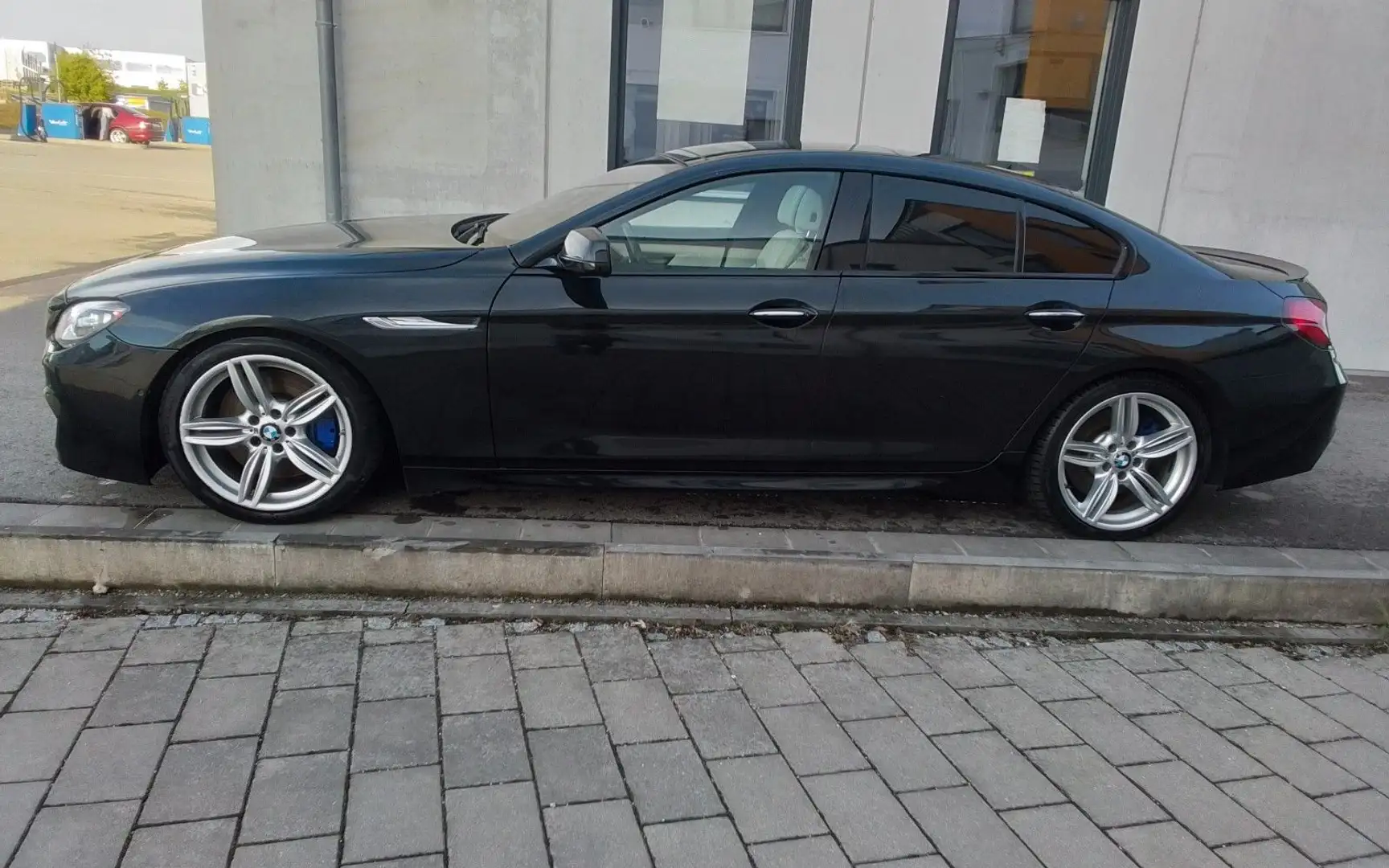 BMW 650 Baureihe 6 Gran Coupe 650 i xDrive Schwarz - 1