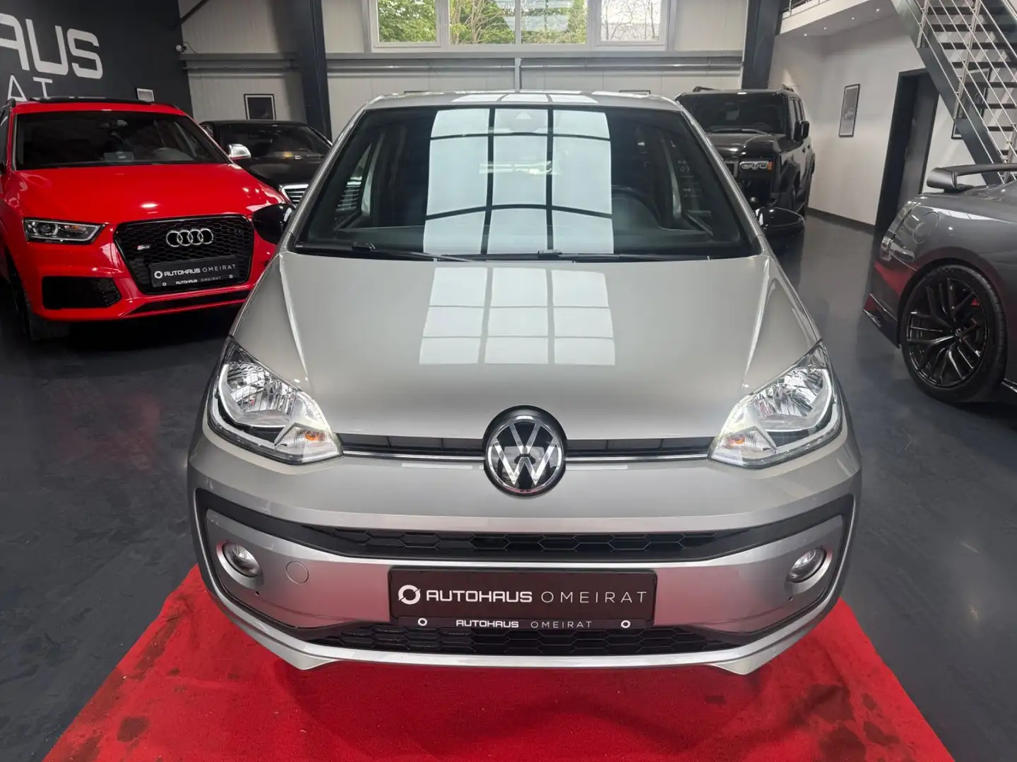 Volkswagen up! Active 1-Hand/R-Kamera/LaneAssist/Klimaauto. Argento - 2