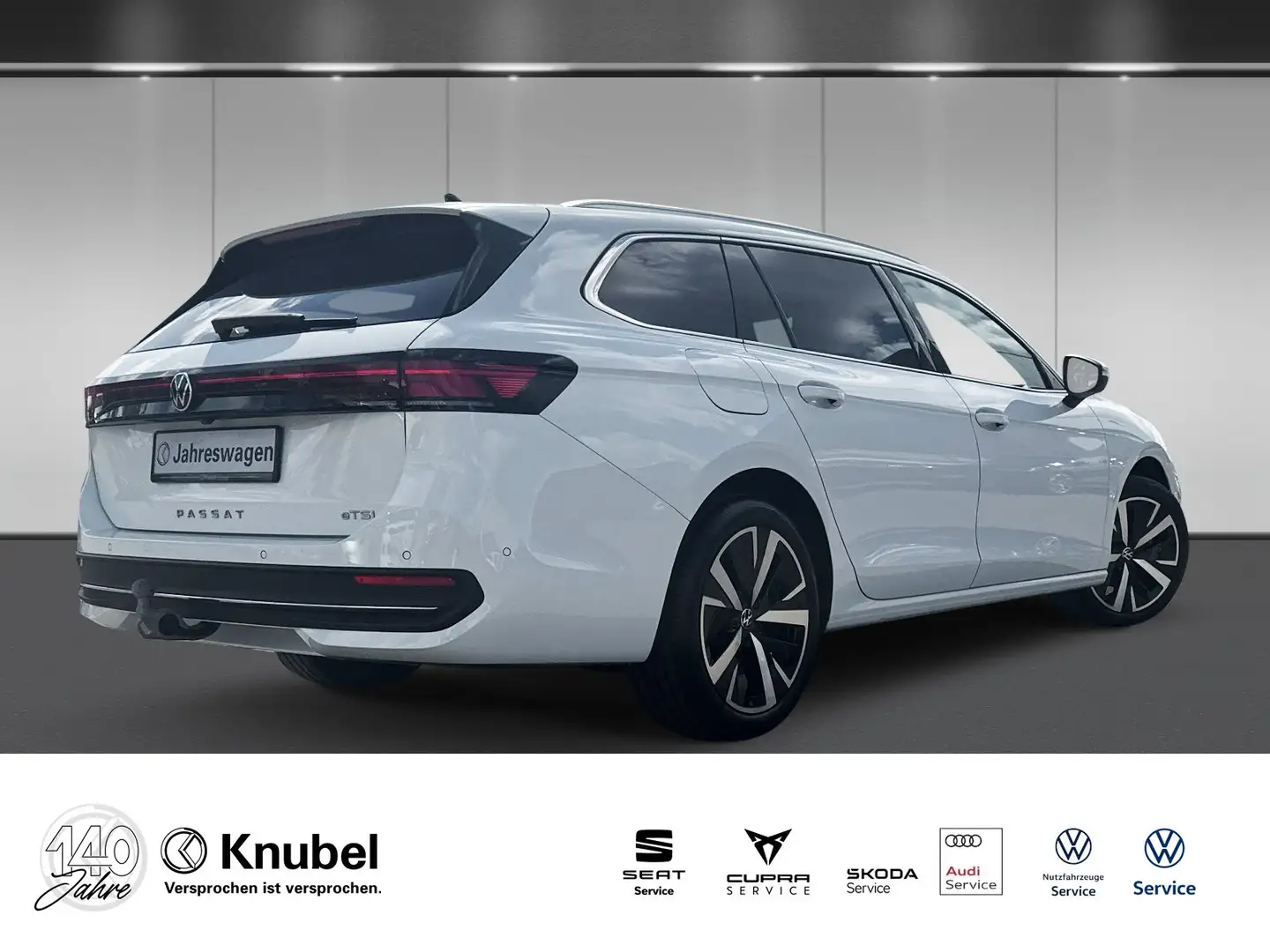 Volkswagen Passat Variant Business 1.5 eTSI DSG NAVI/AHK/RearView Weiß - 2
