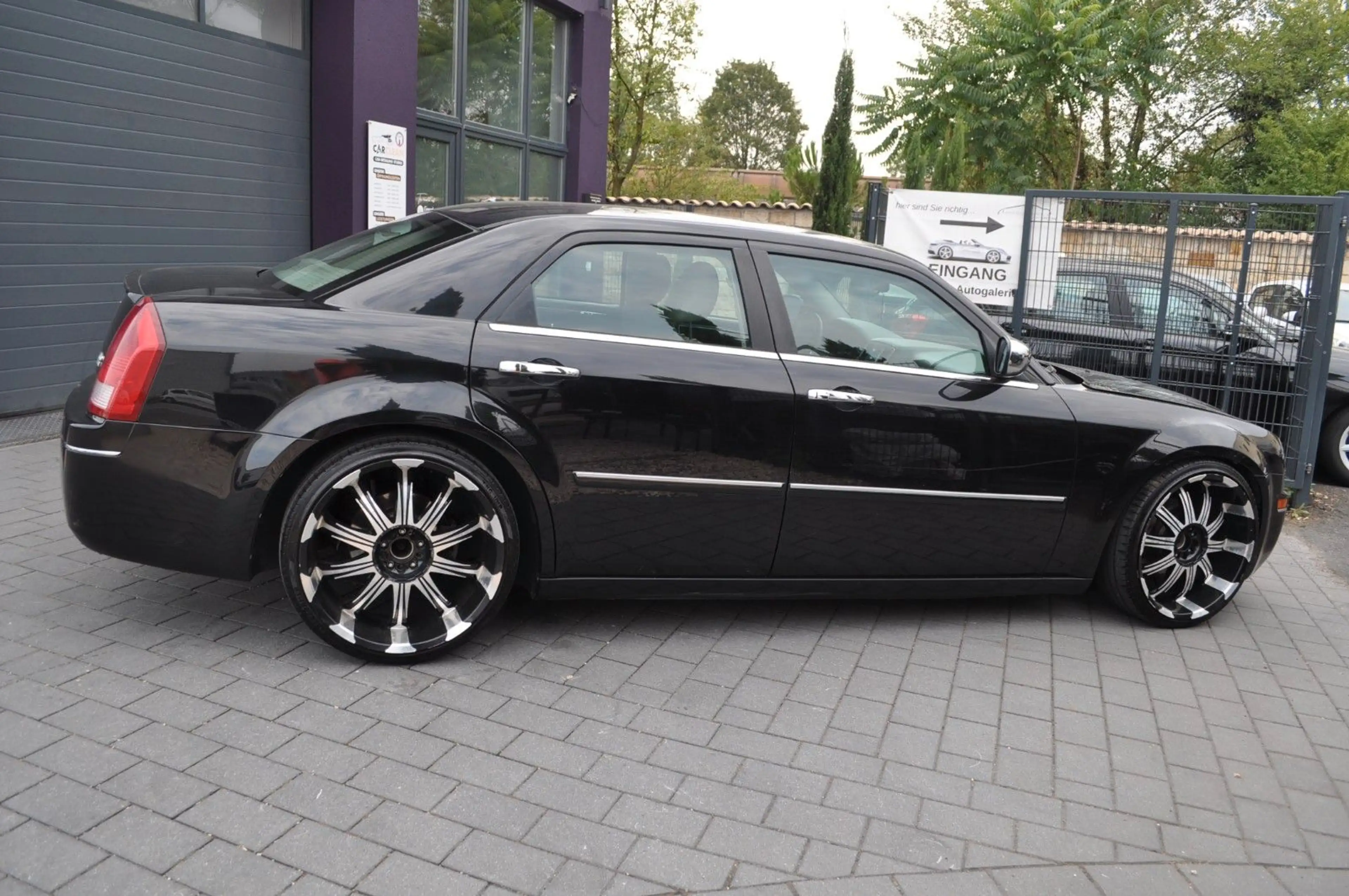 Chrysler 300C 3.5 V6 * 22 ZOLL ALUFELGEN - AUTOMATIC * — photo 4