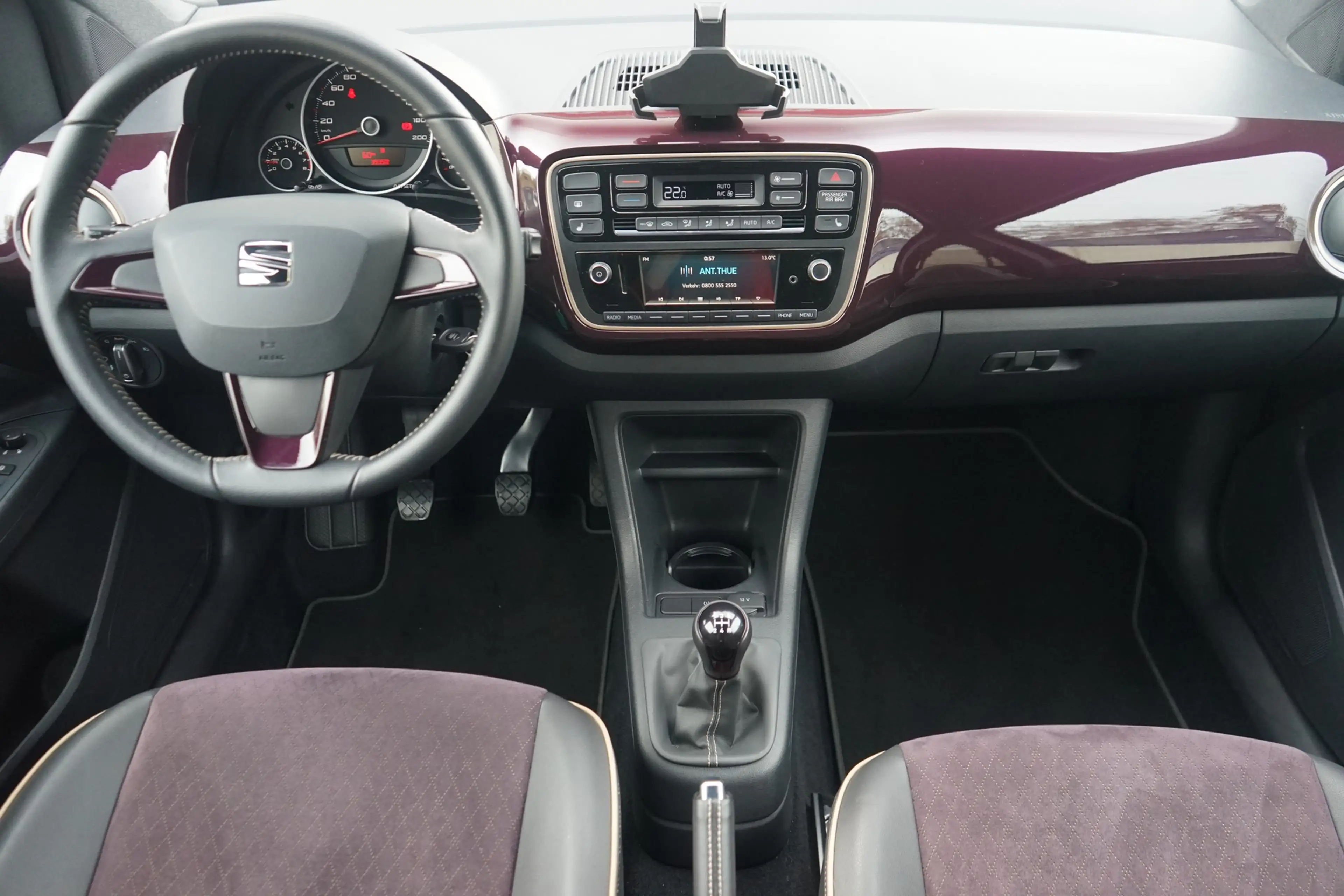 SEAT Mii 1.0 MPI Cosmopolitan Tempomat Sitzheizung — photo 8