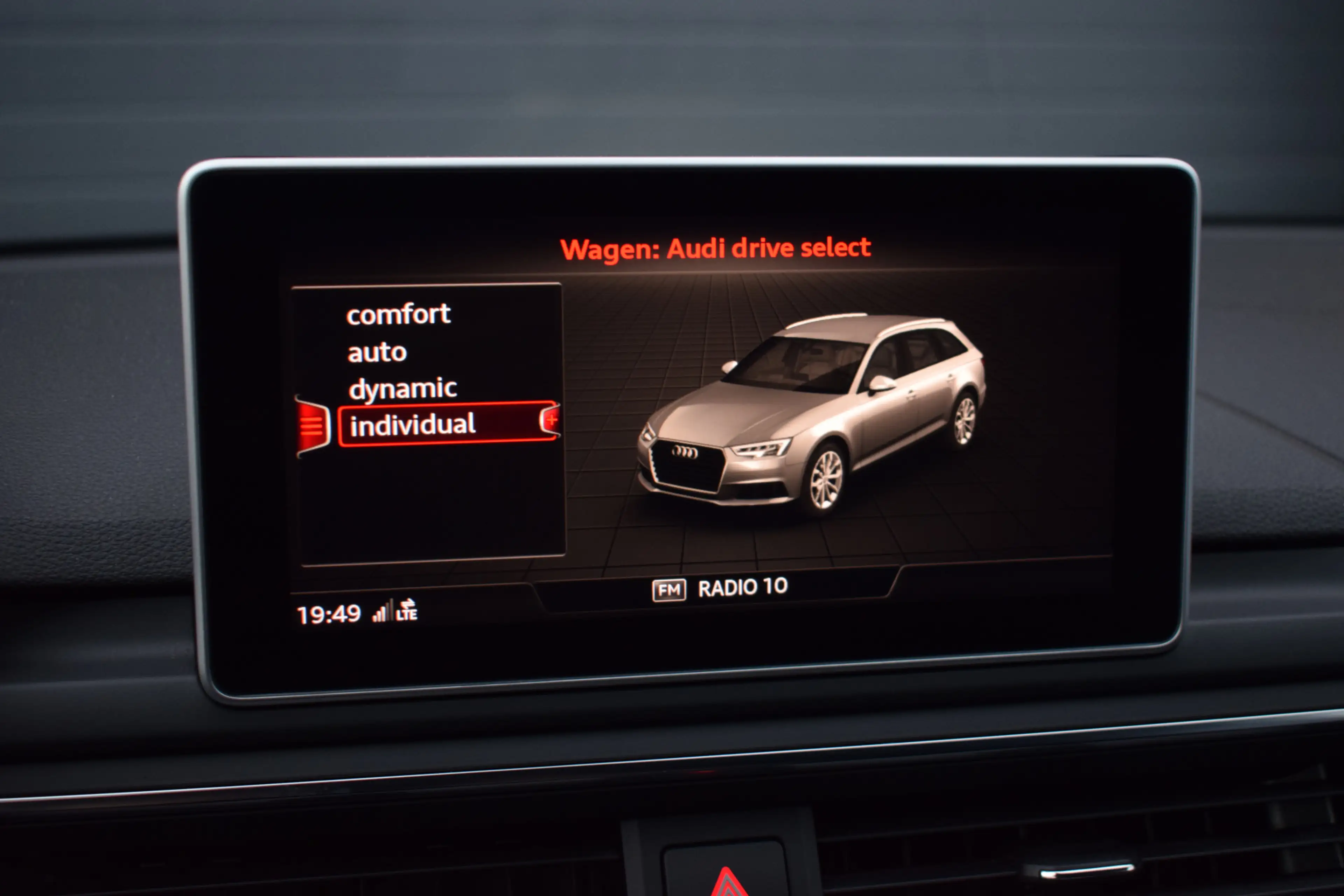 Audi RS4 2.9 TFSI 450pk Quattro Pano | HUD | Milltek | 360 — photo 29