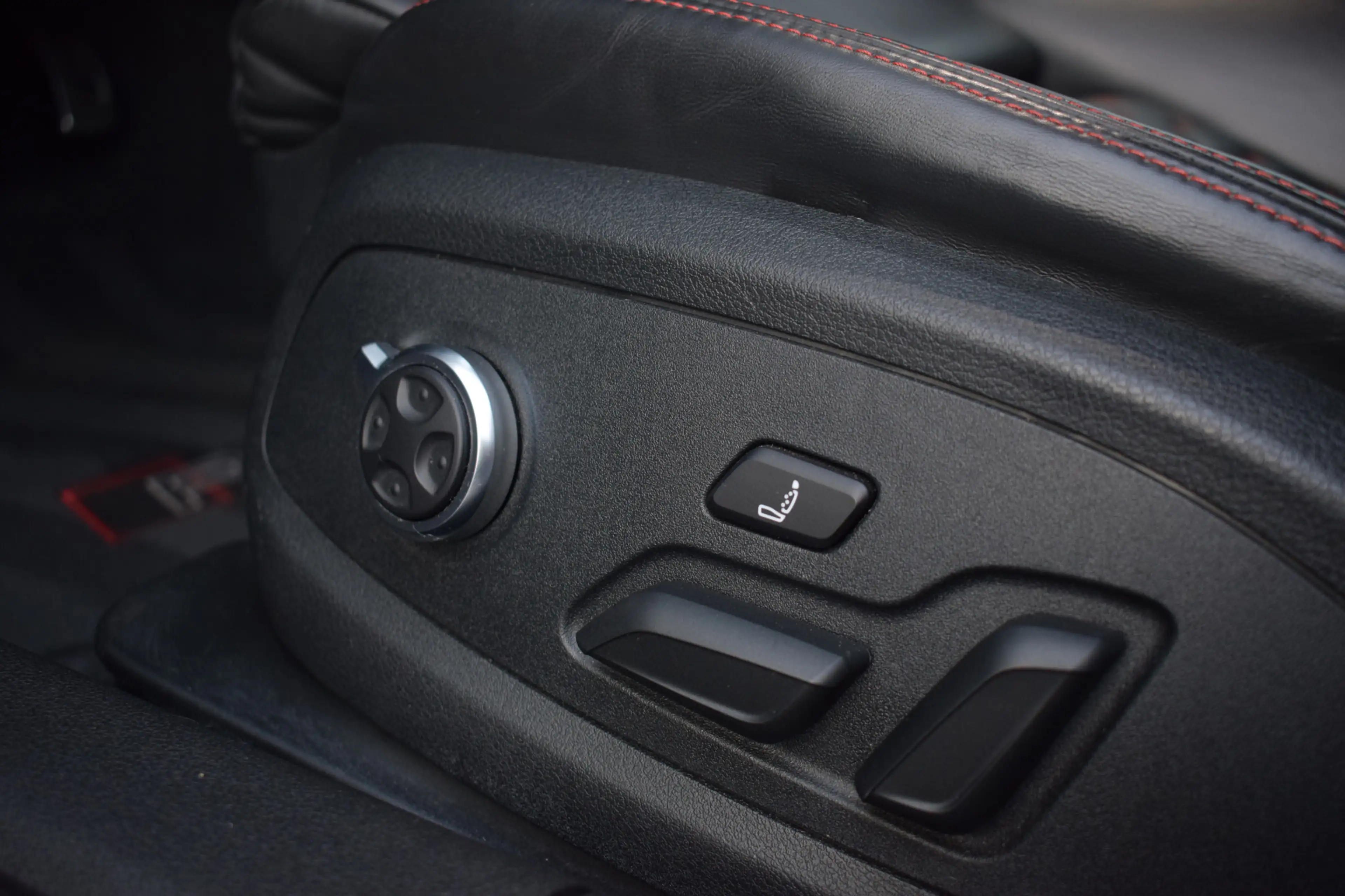 Audi RS4 2.9 TFSI 450pk Quattro Pano | HUD | Milltek | 360 — photo 45