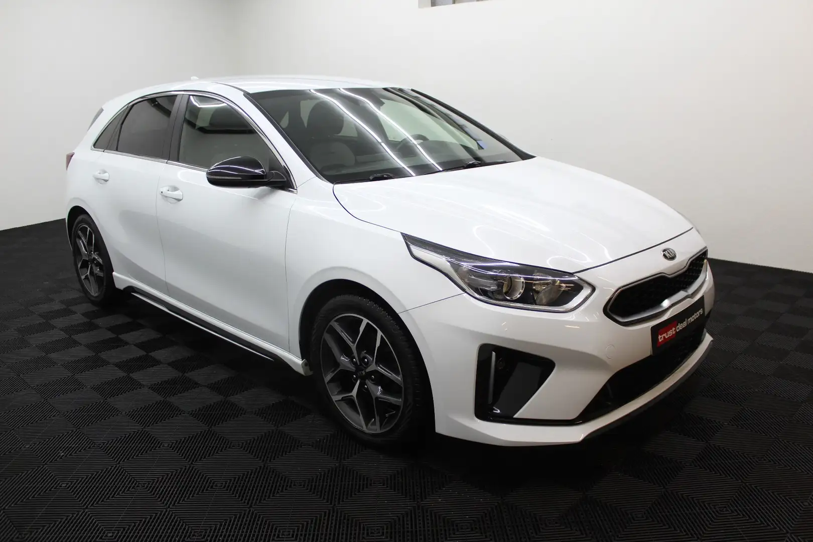 Kia Ceed / cee'd Ceed 1.5 T-GDI GT-Line ISG DCT * Garantie * Blanc - 2