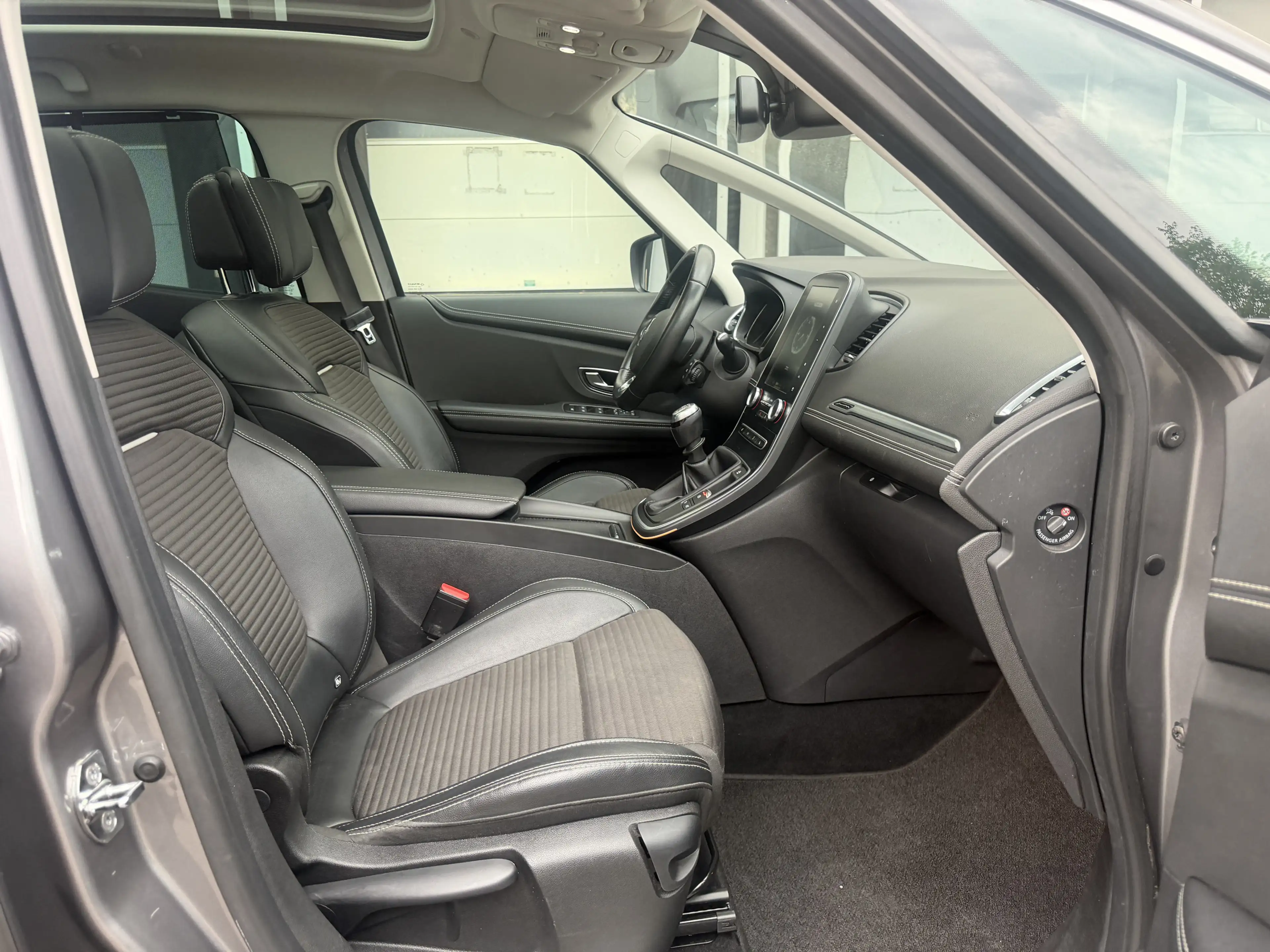 Renault Scenic Grand Intens Bi-Xenon Pano Tempomat Navi — photo 24