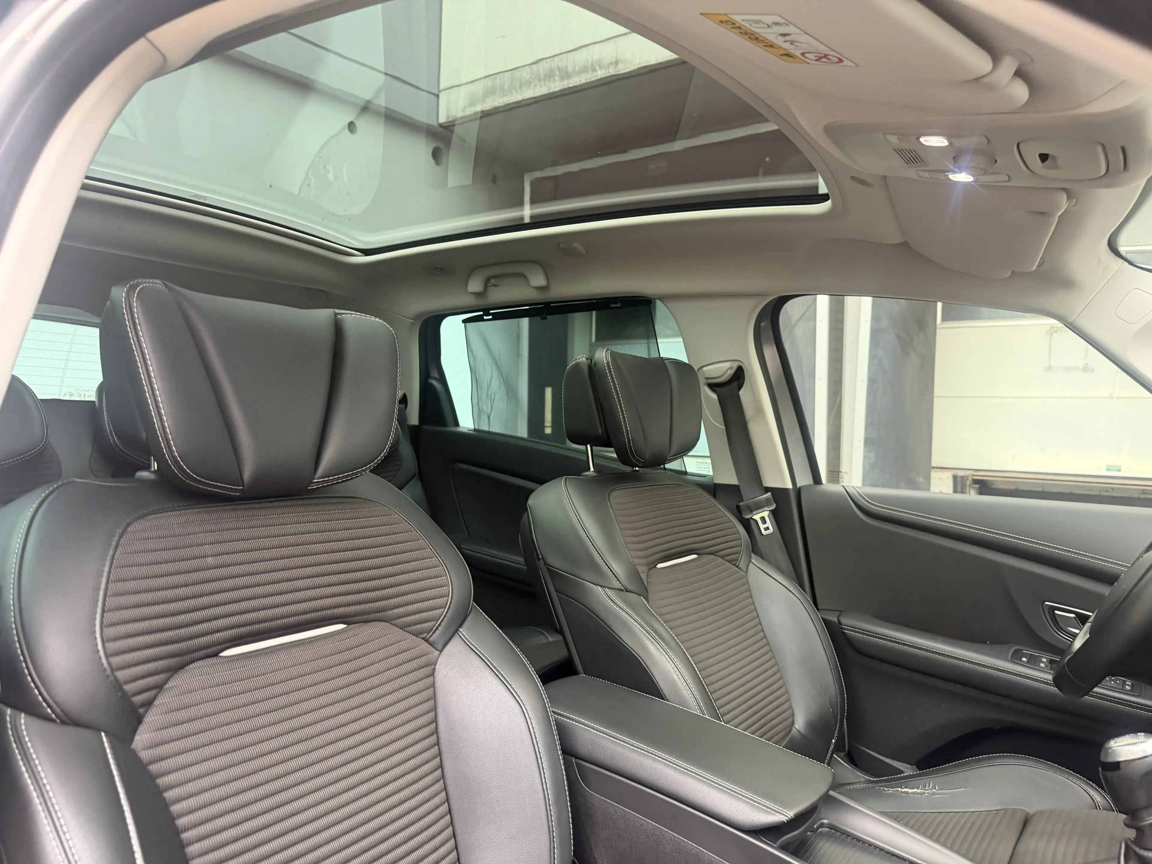 Renault Scenic Grand Intens Bi-Xenon Pano Tempomat Navi — photo 26