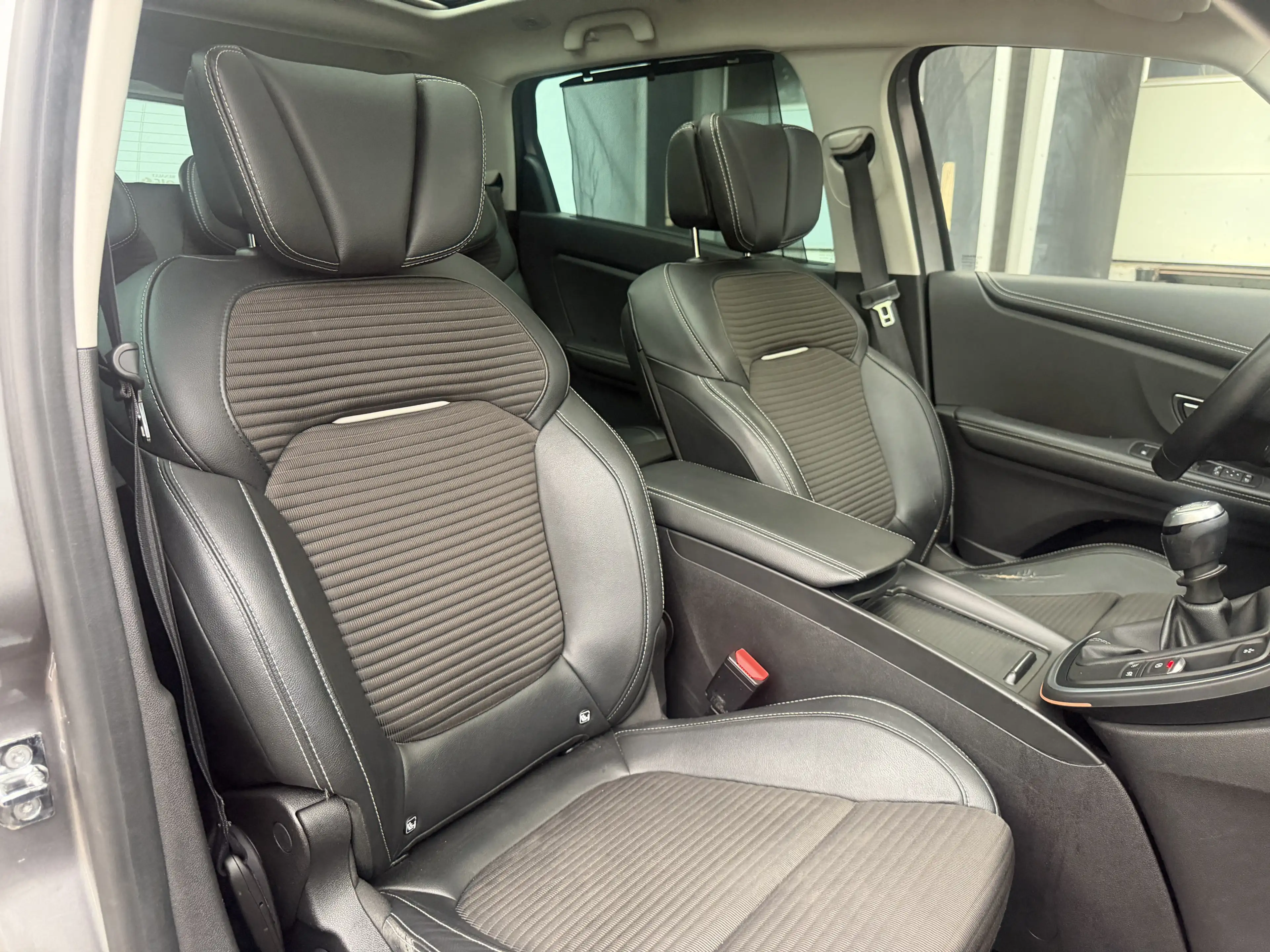 Renault Scenic Grand Intens Bi-Xenon Pano Tempomat Navi — photo 25
