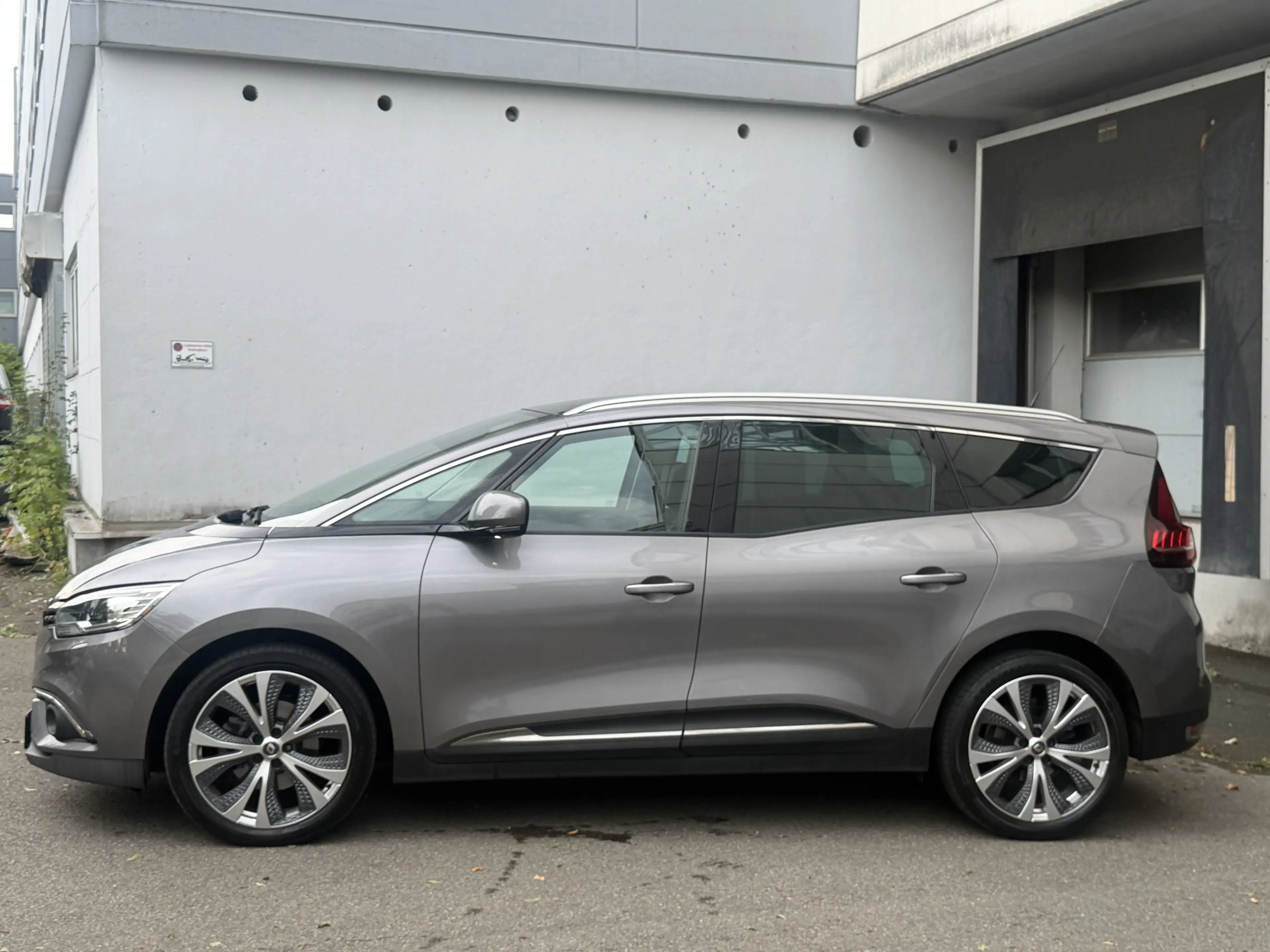 Renault Scenic Grand Intens Bi-Xenon Pano Tempomat Navi — photo 3